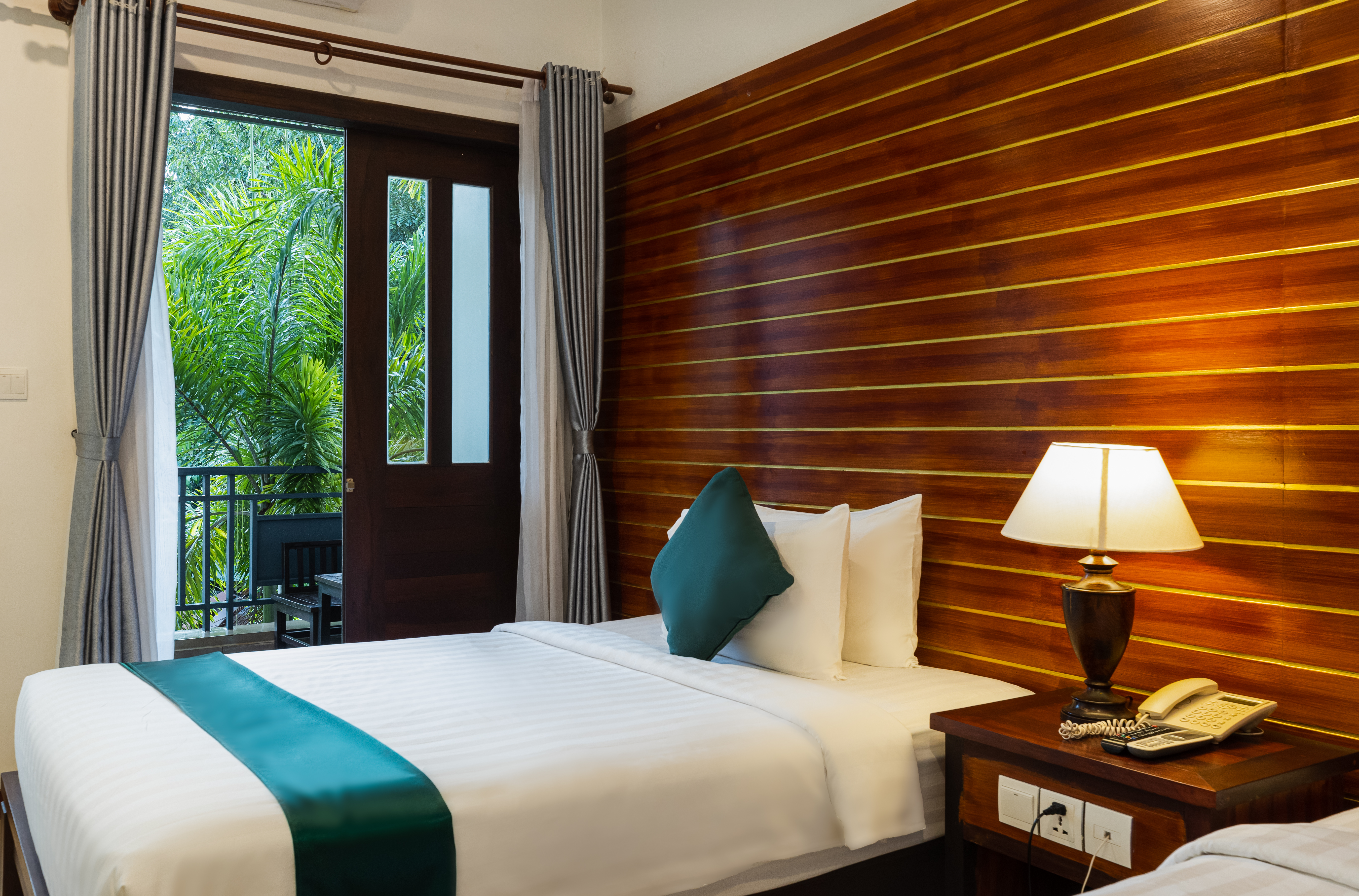 Twin Deluxe Two Bedroom