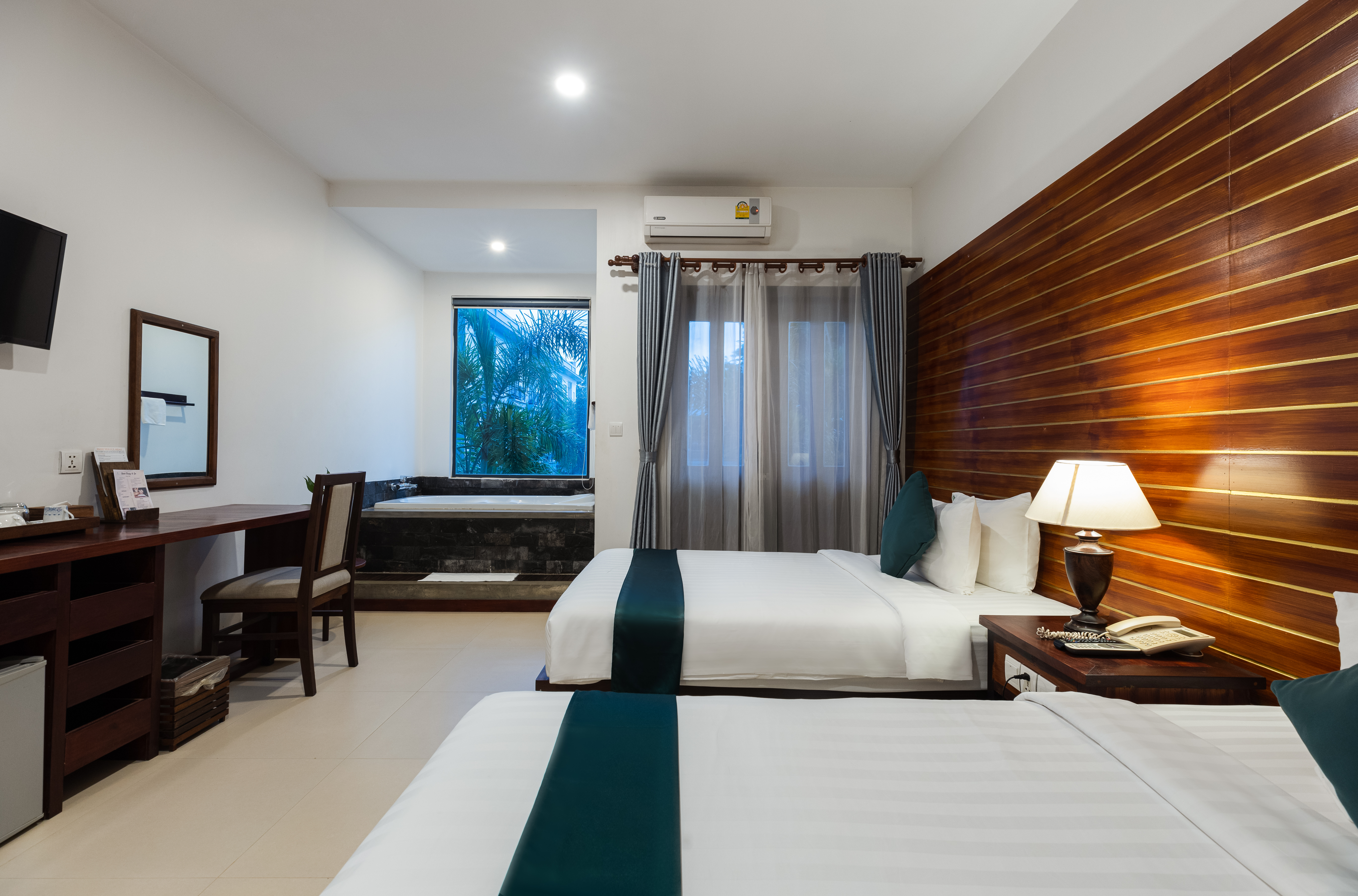 Twin Deluxe Two Bedroom