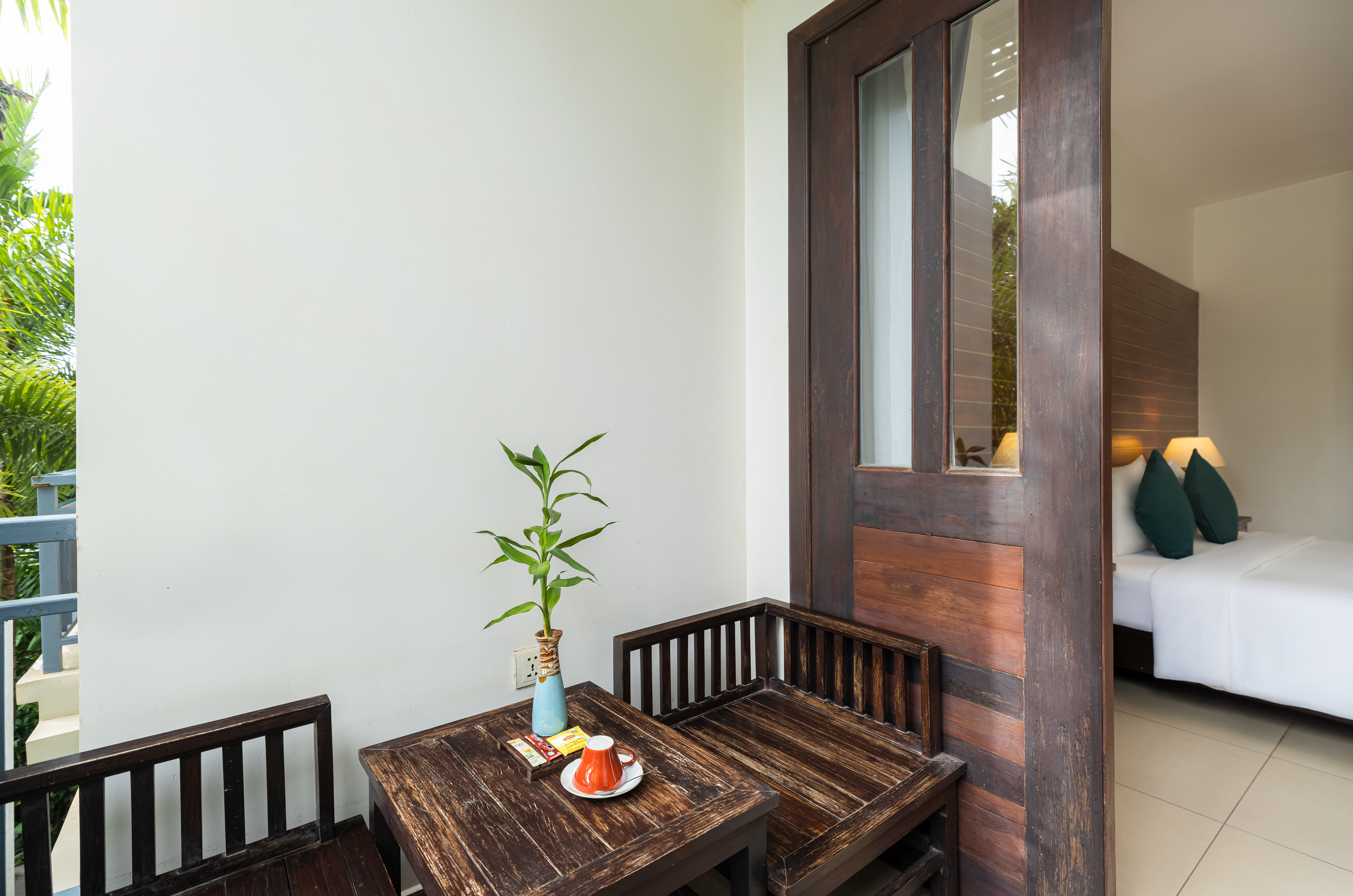 Double Deluxe King Bed