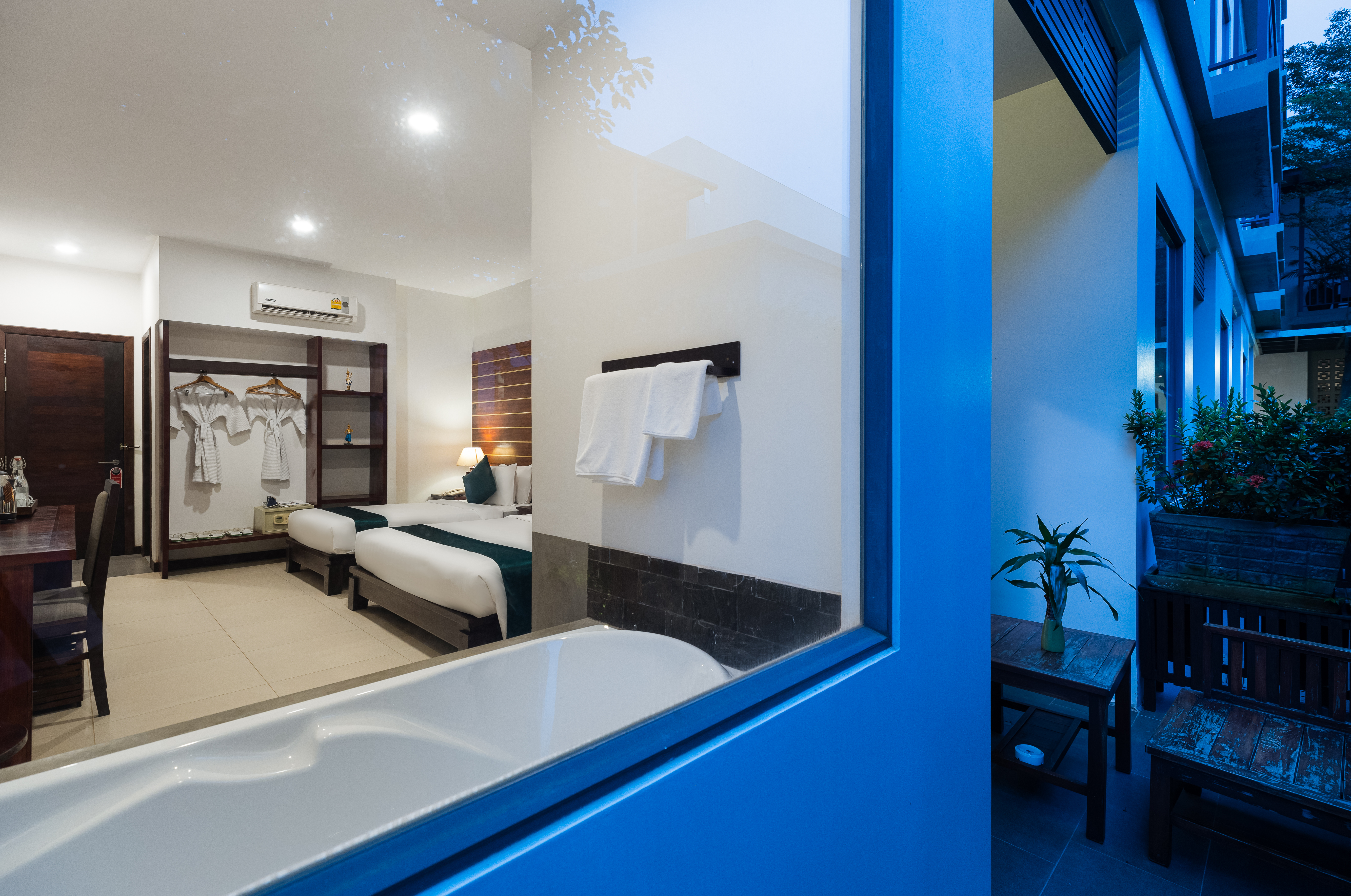 Family Room Deluxe Two Bedroom