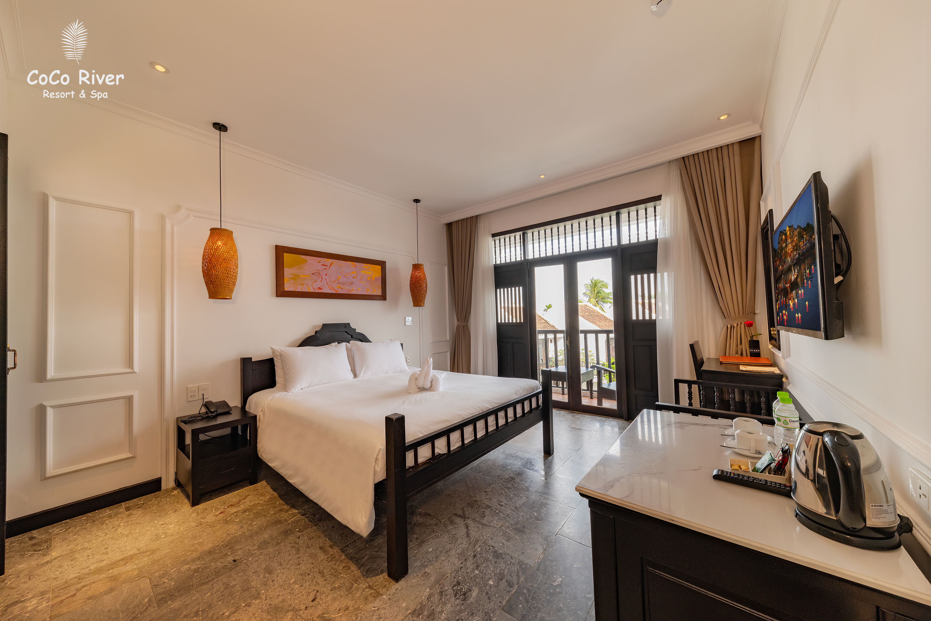 Double Deluxe Pool View