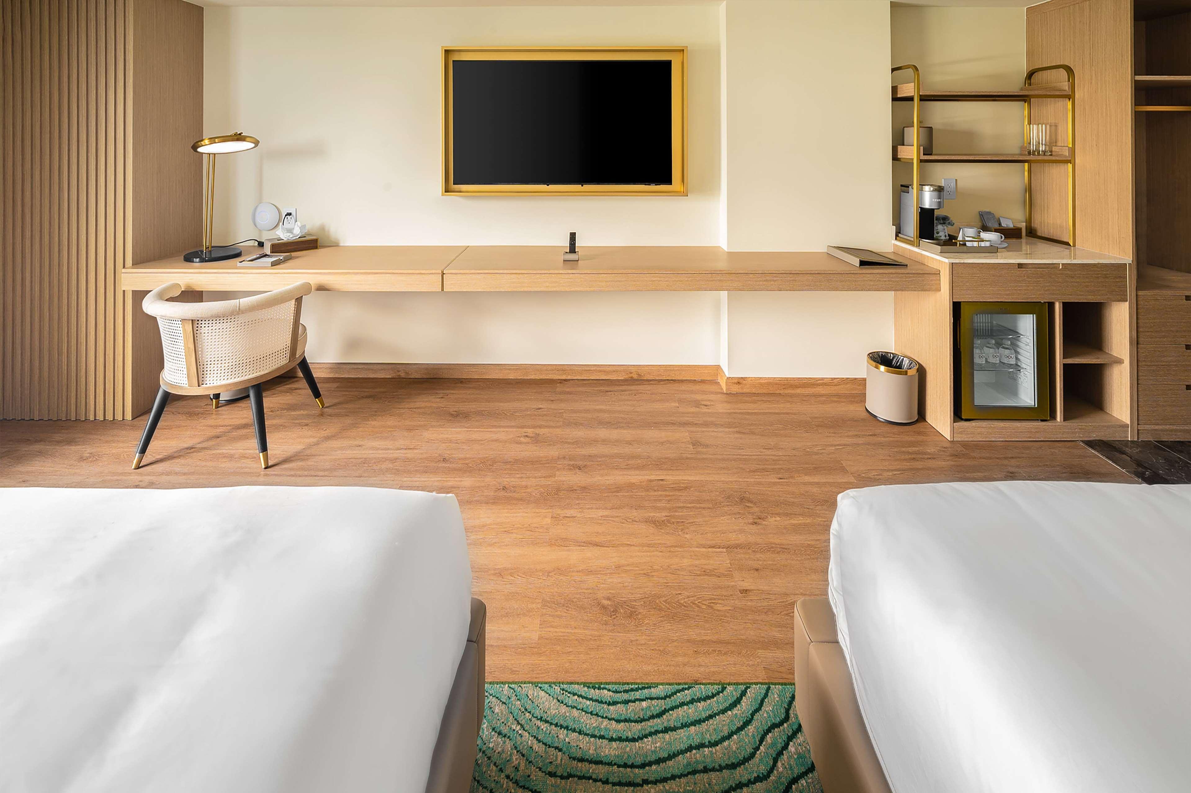 Room Two Double Beds