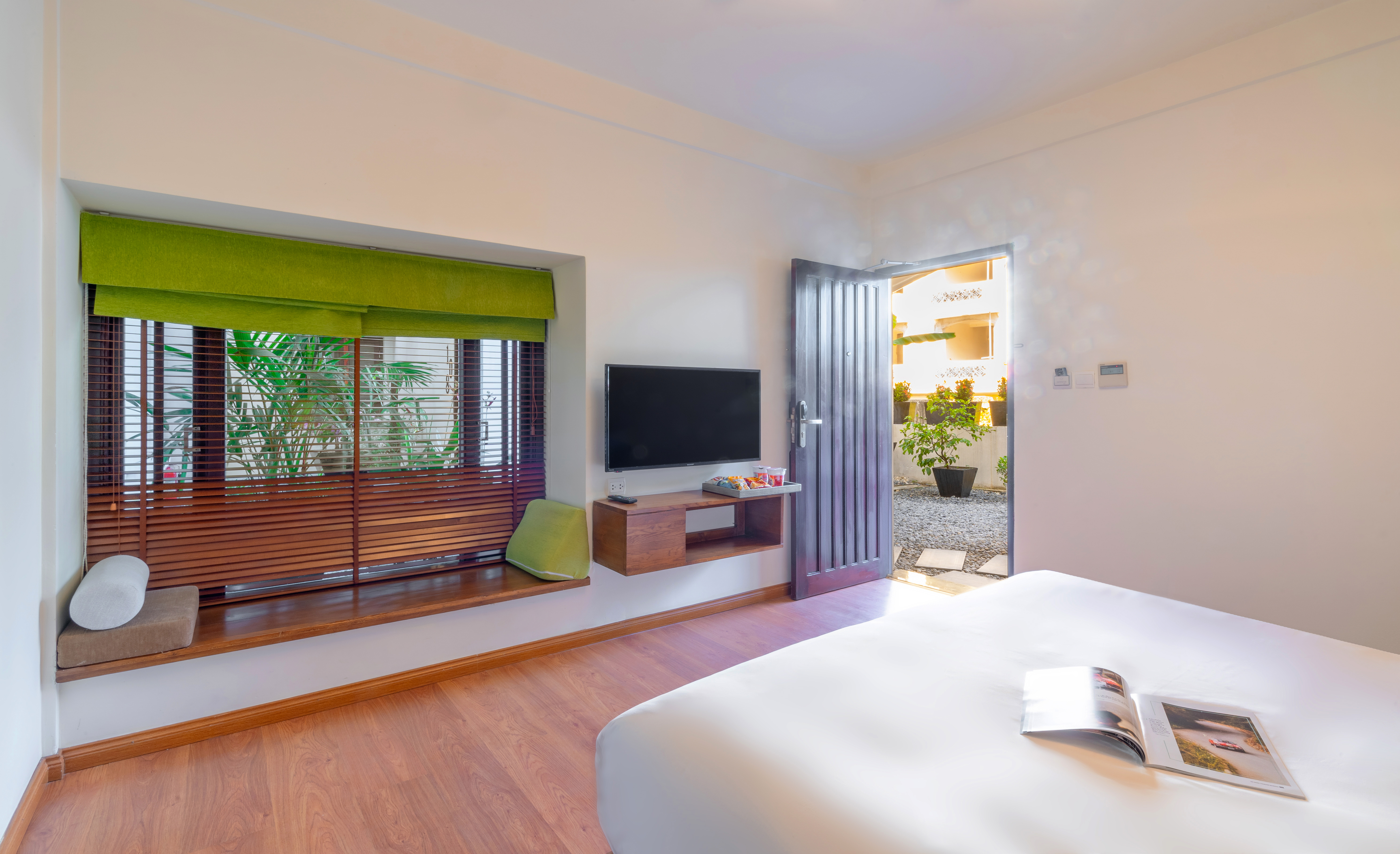 Double or Twin Deluxe with Balcony