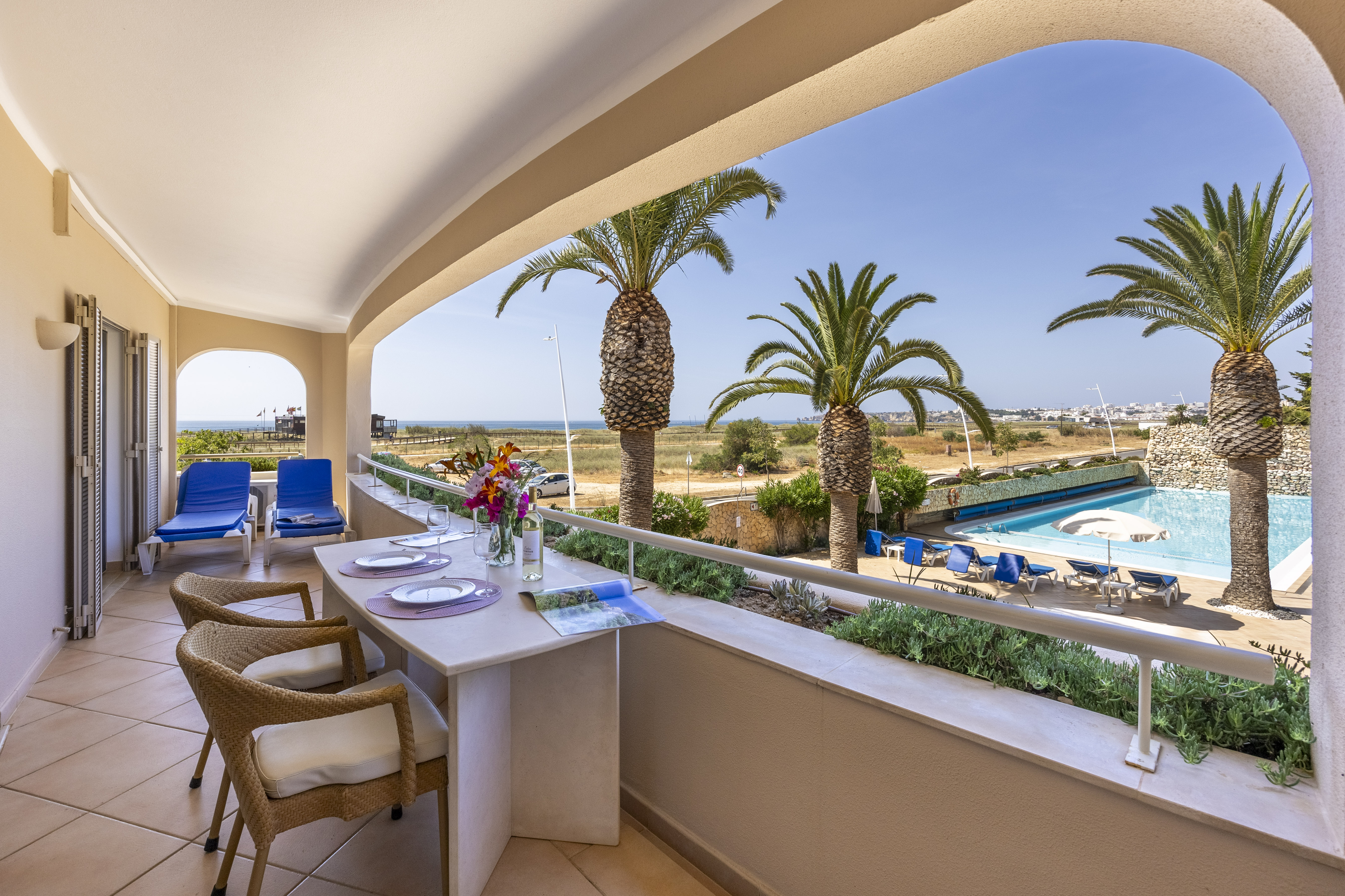 Apartment One Bedroom with Air Conditioning