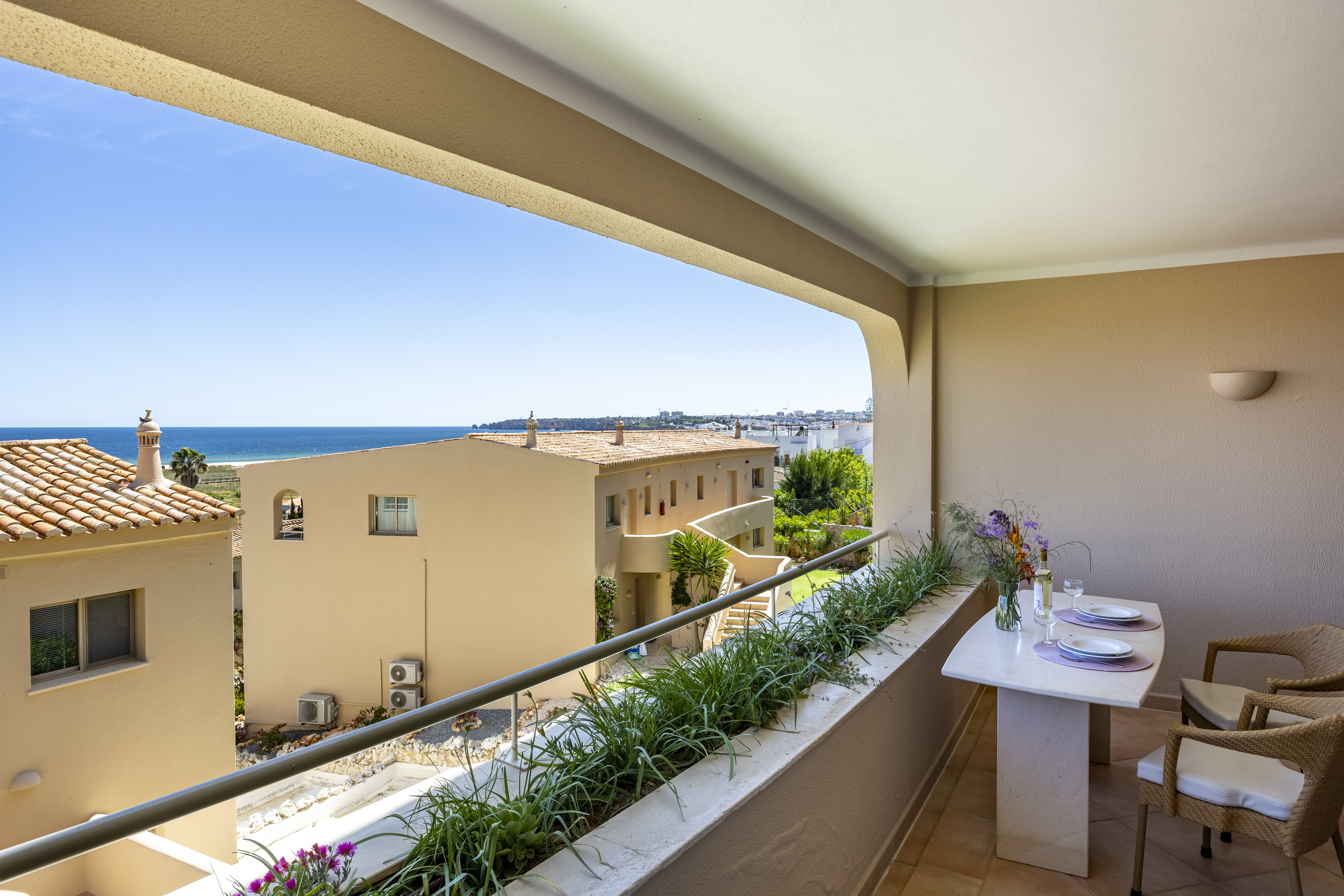 Apartment One Bedroom with Air Conditioning