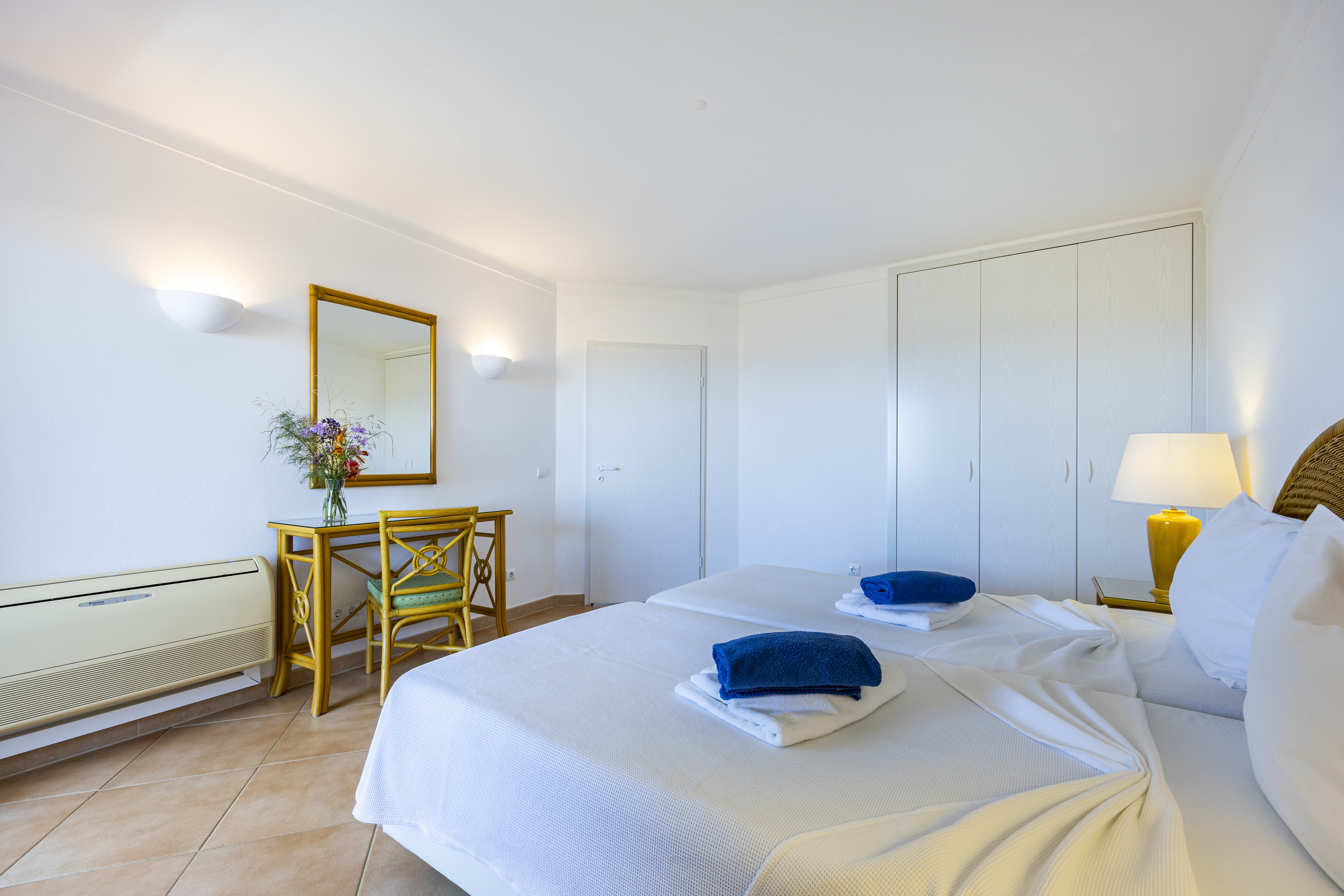 Apartment One Bedroom with Air Conditioning