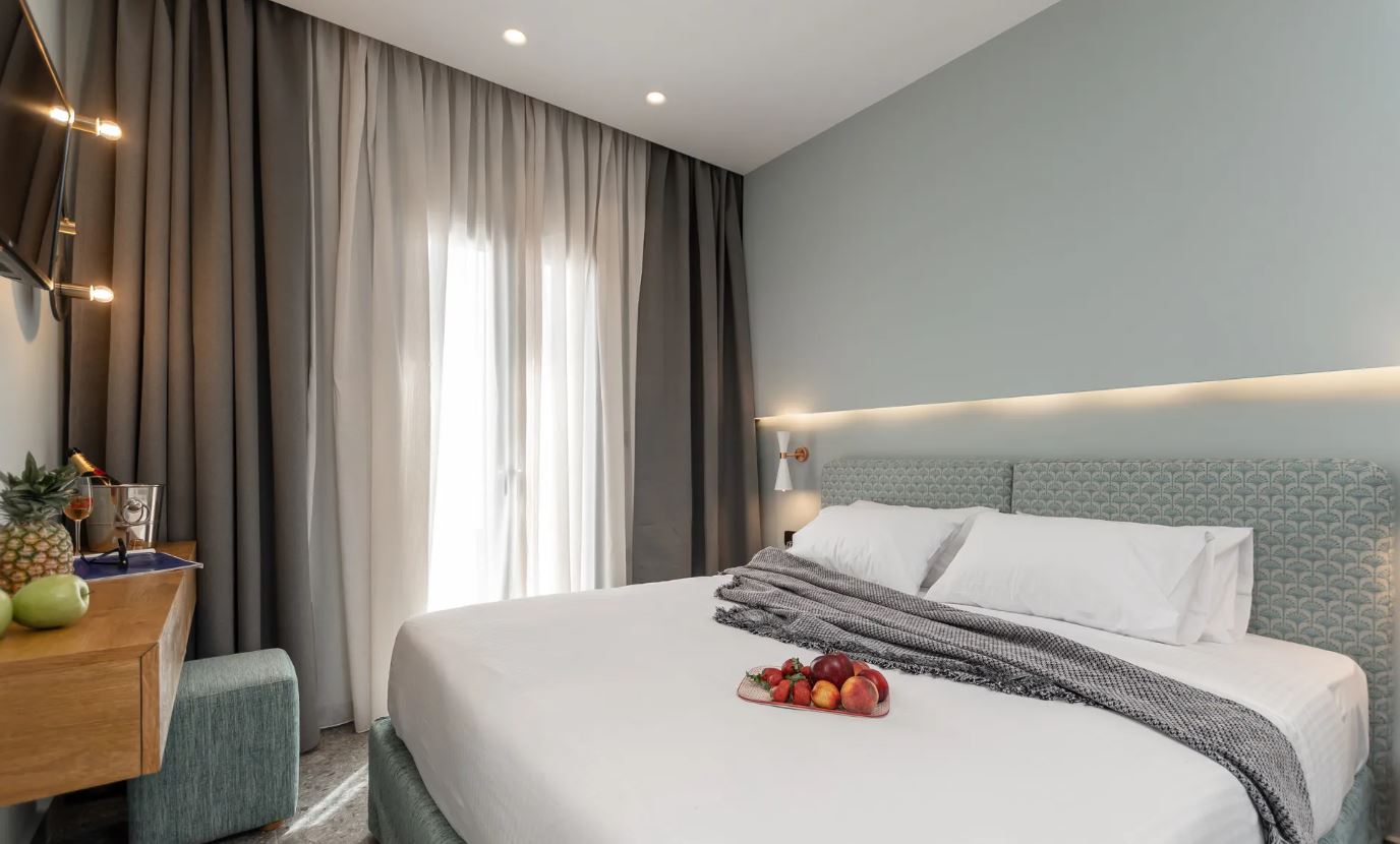 Double or Twin Deluxe