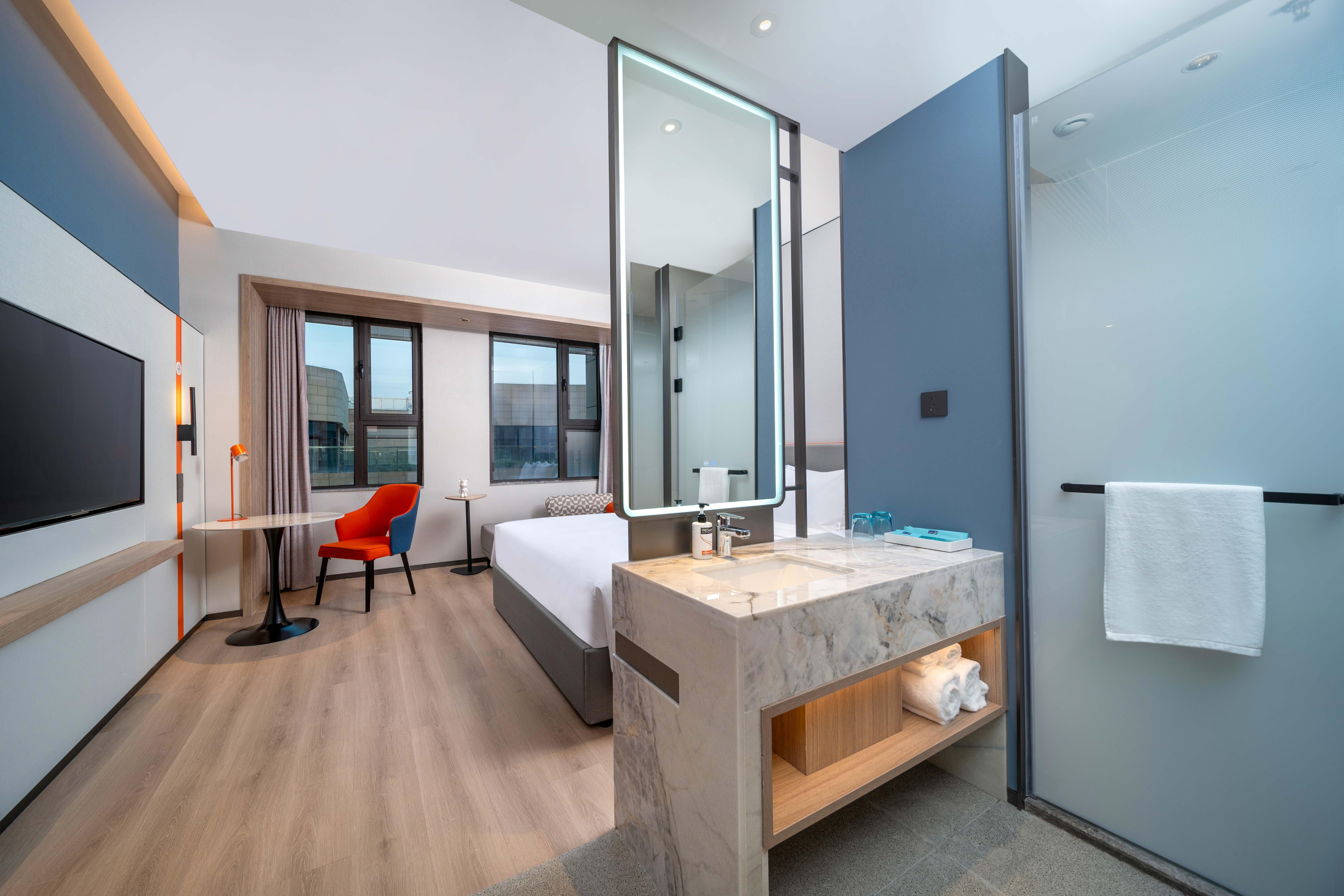 Double King Size Bed