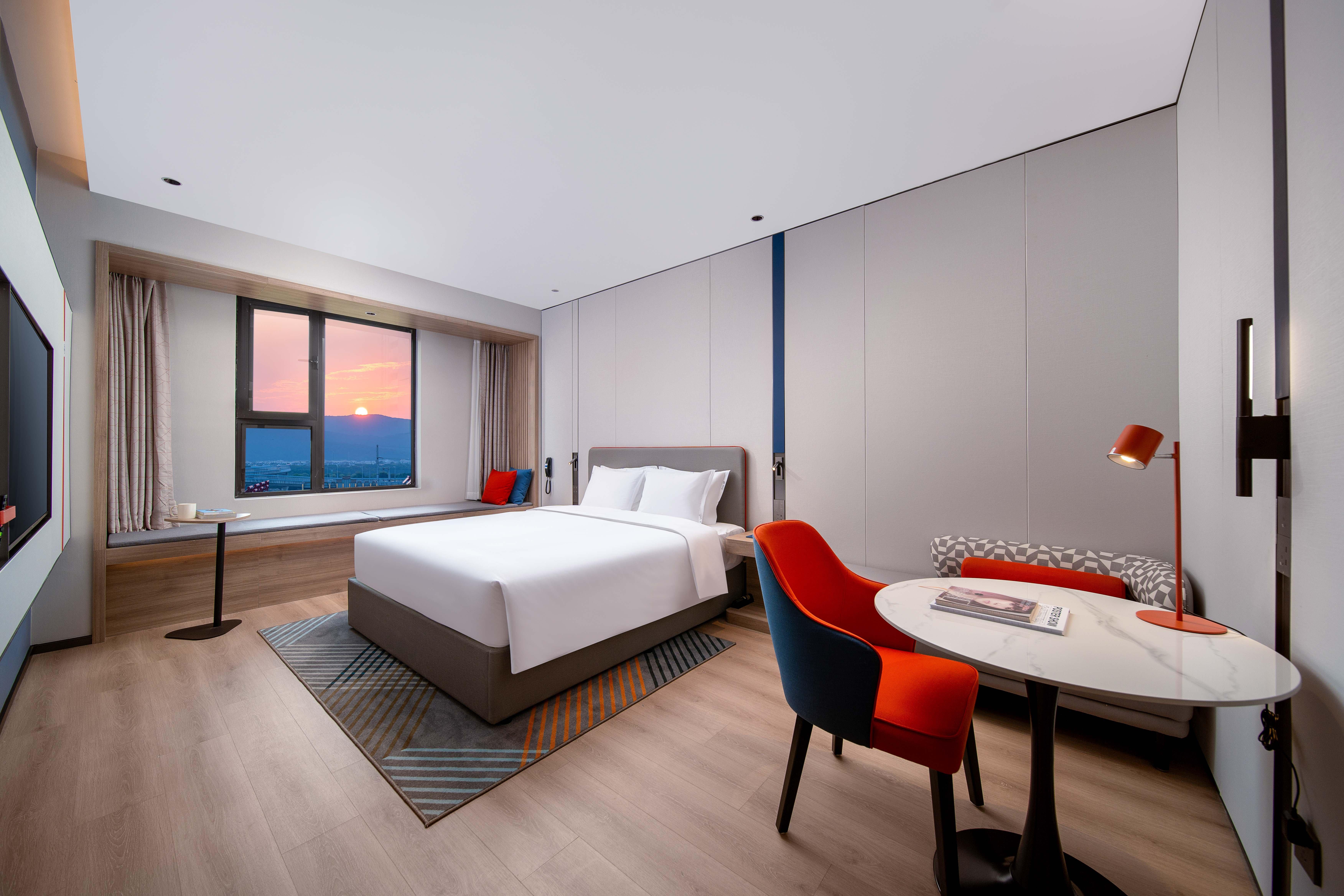 Double King Size Bed