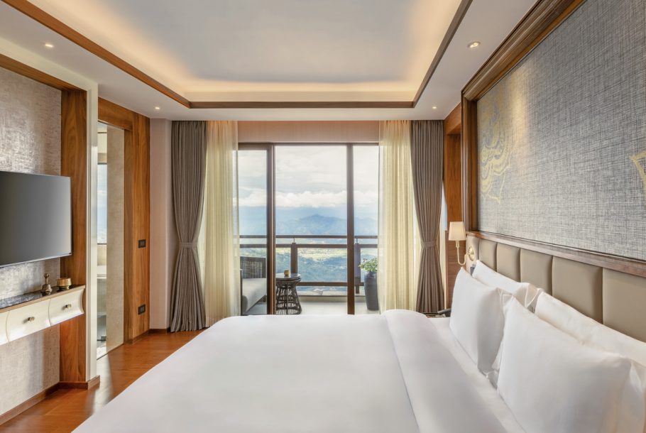 Junior Suite with Views