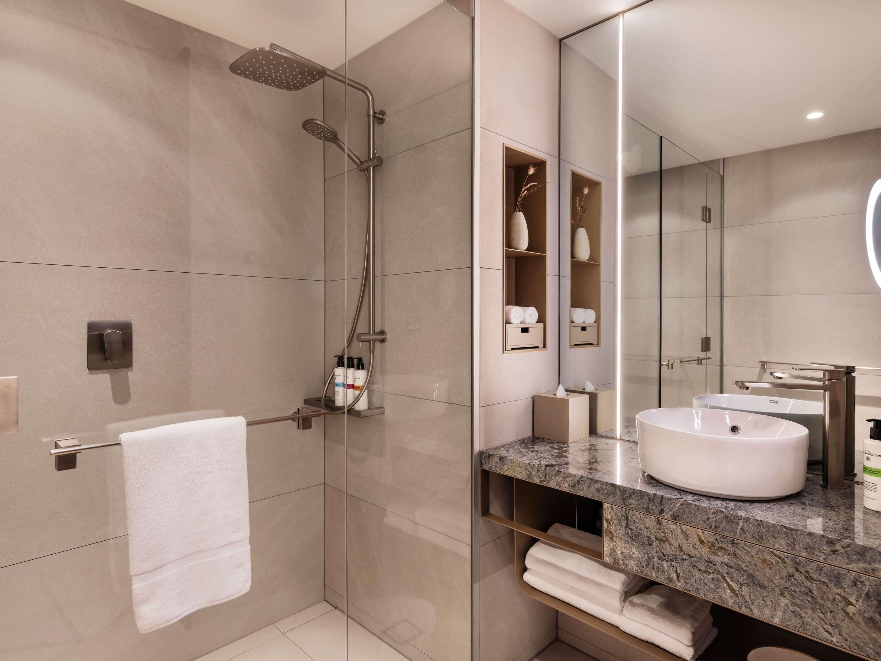 Double Executive King Bed