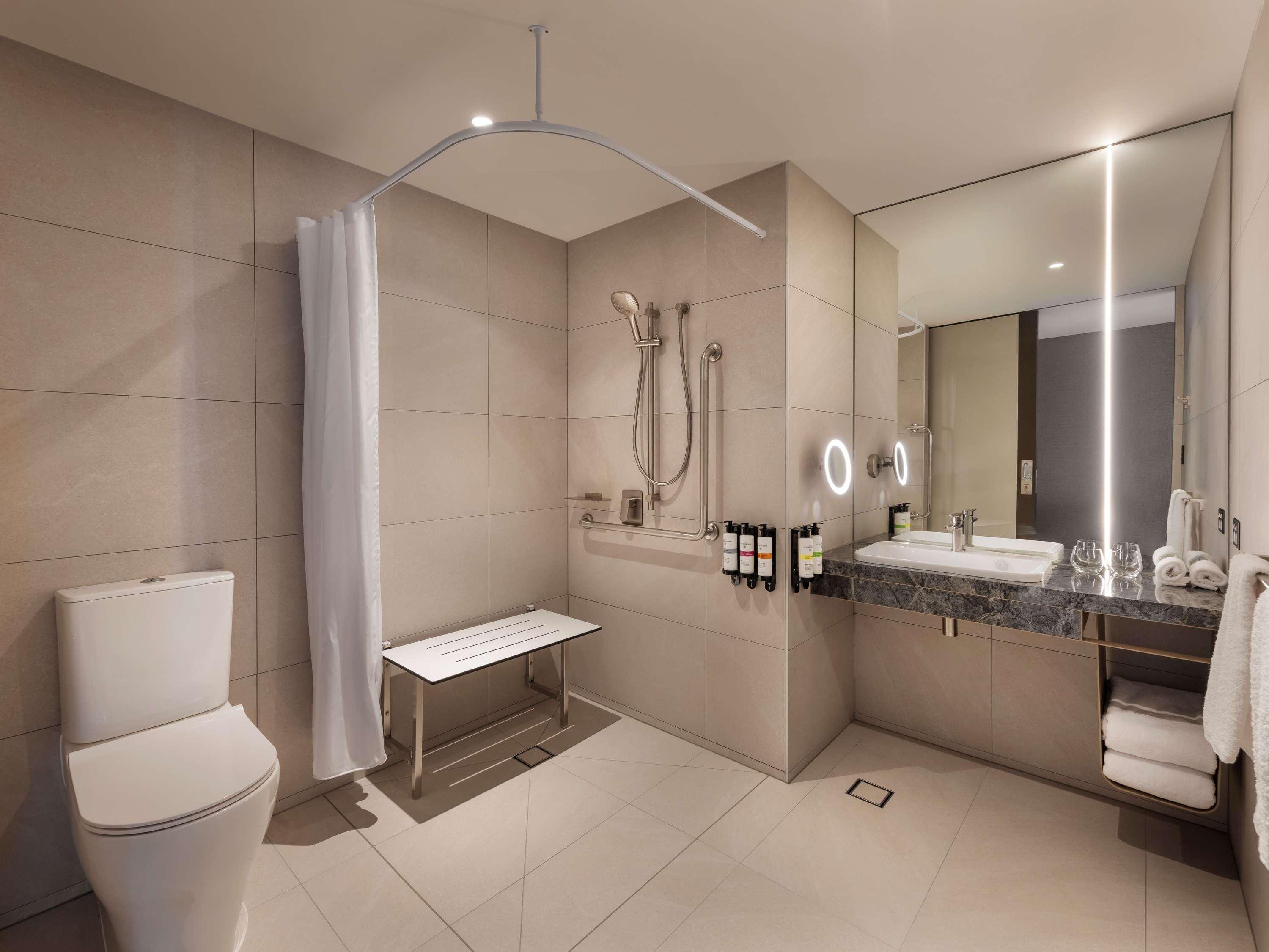 Double Accessible King Size Bed