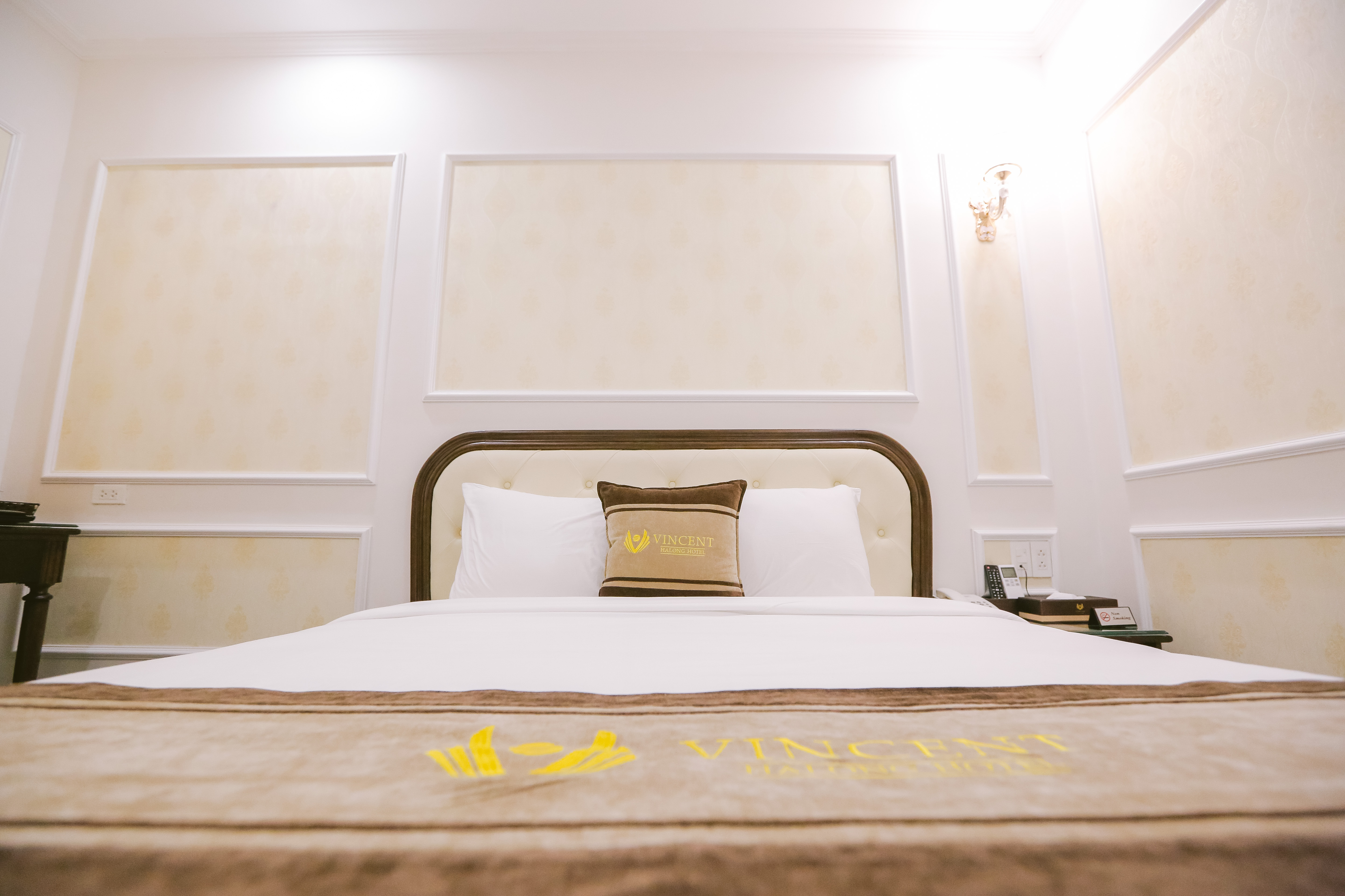 Double Deluxe Queen Bed