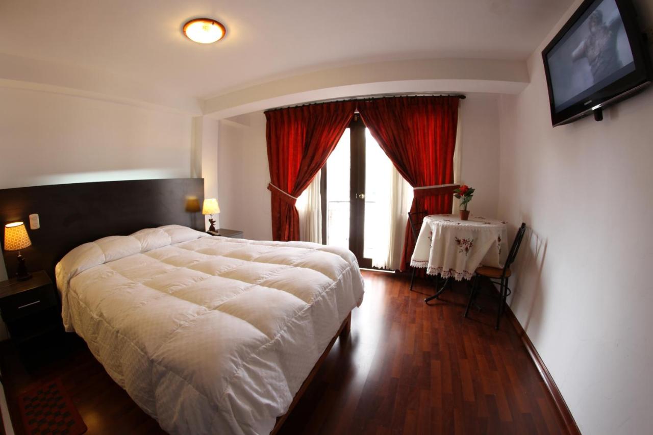 Family Room Deluxe Capacity 4