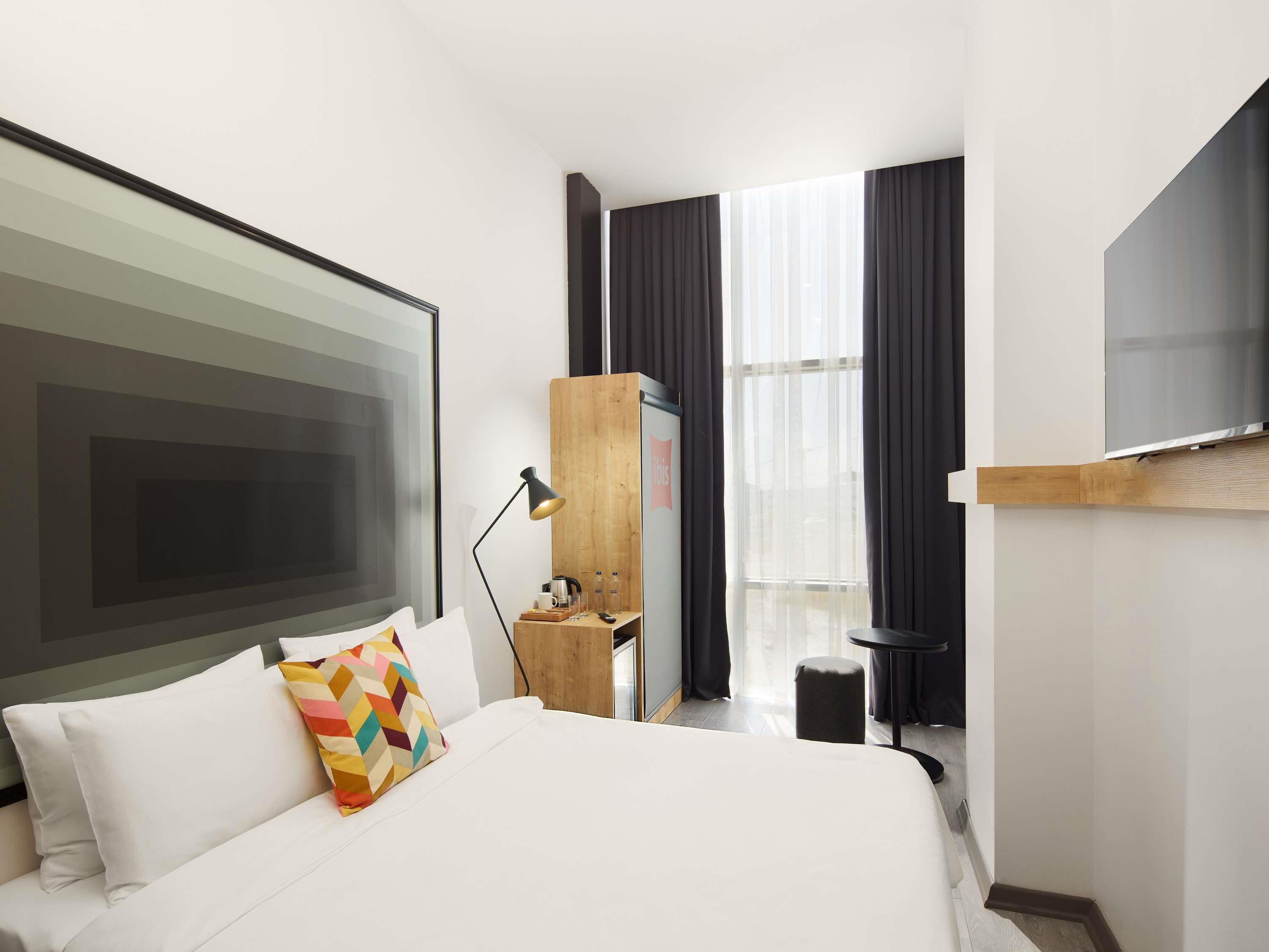 Double Superior King Bed