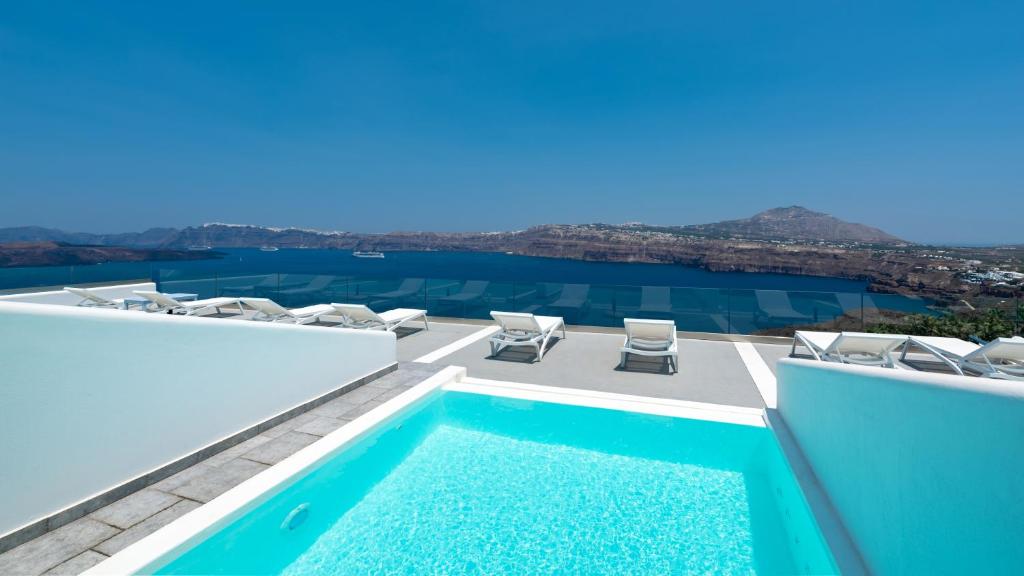 Junior Suite with Private Pool