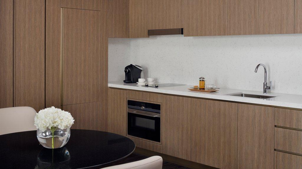 Studio with Kitchenette with Views