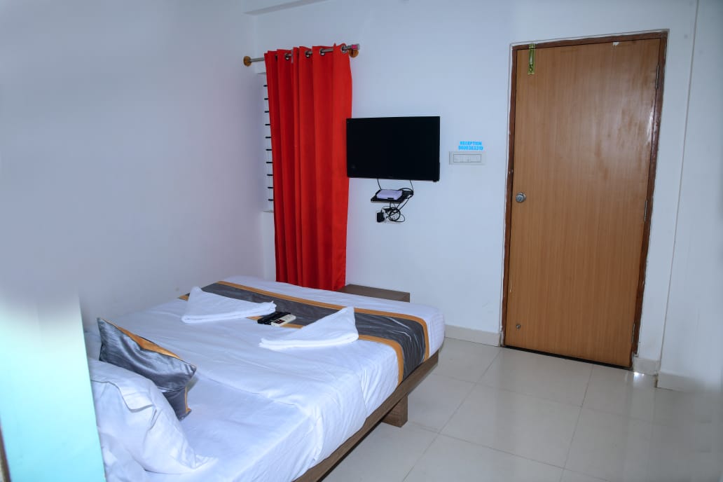 Double One Bedroom One Bathroom