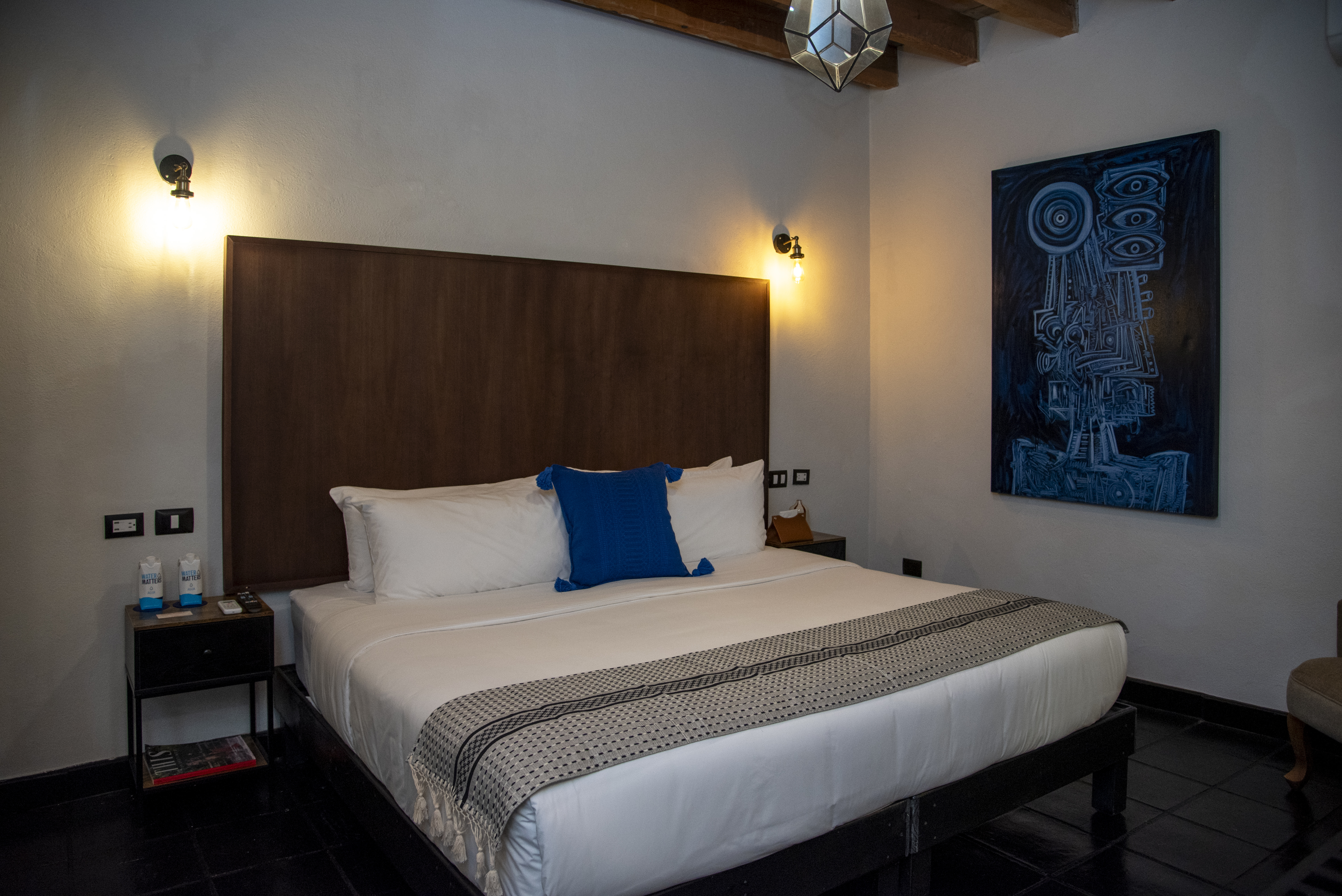 Double Deluxe One Bed