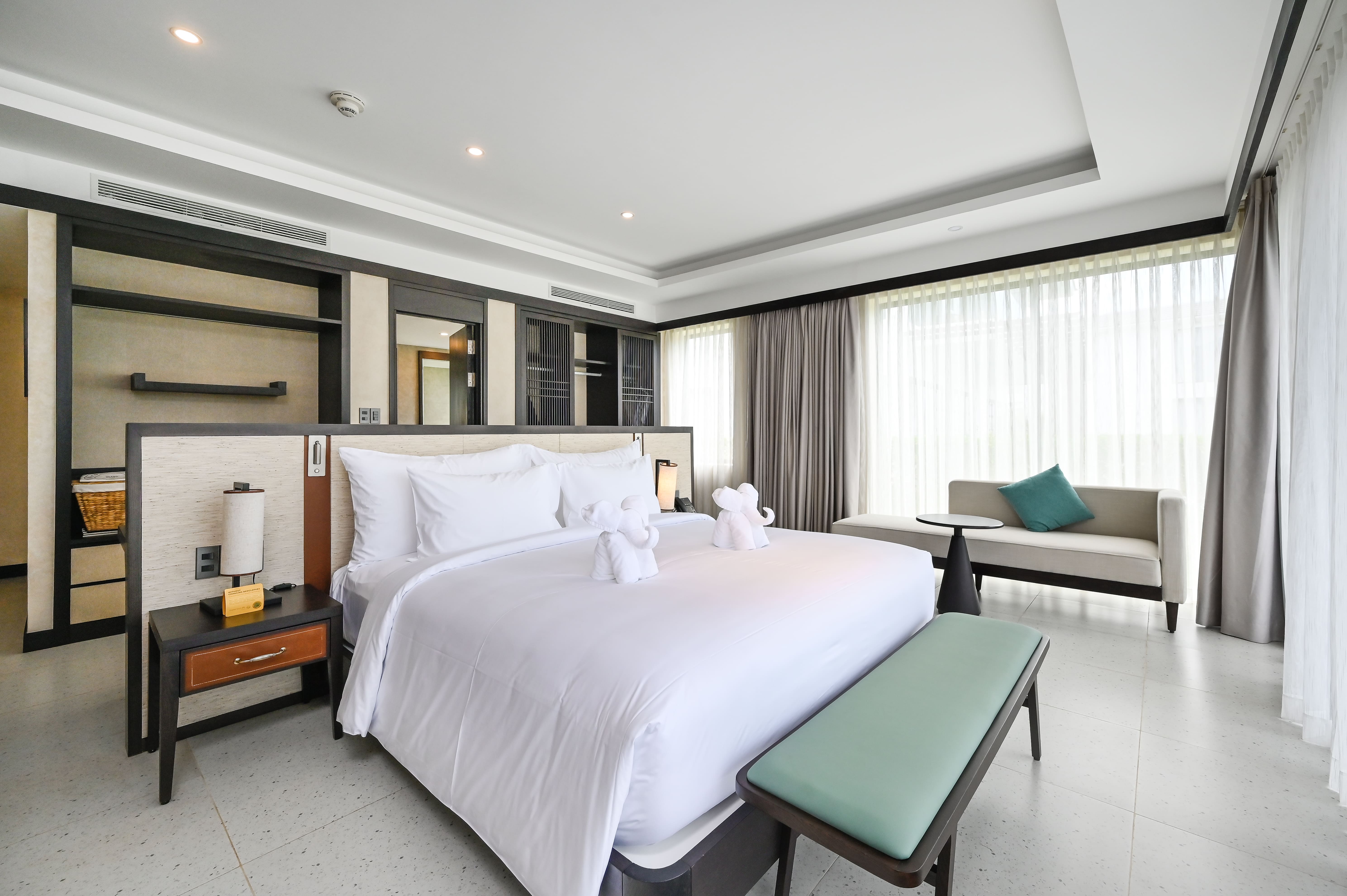 Villa Five Bedrooms with Private Pool