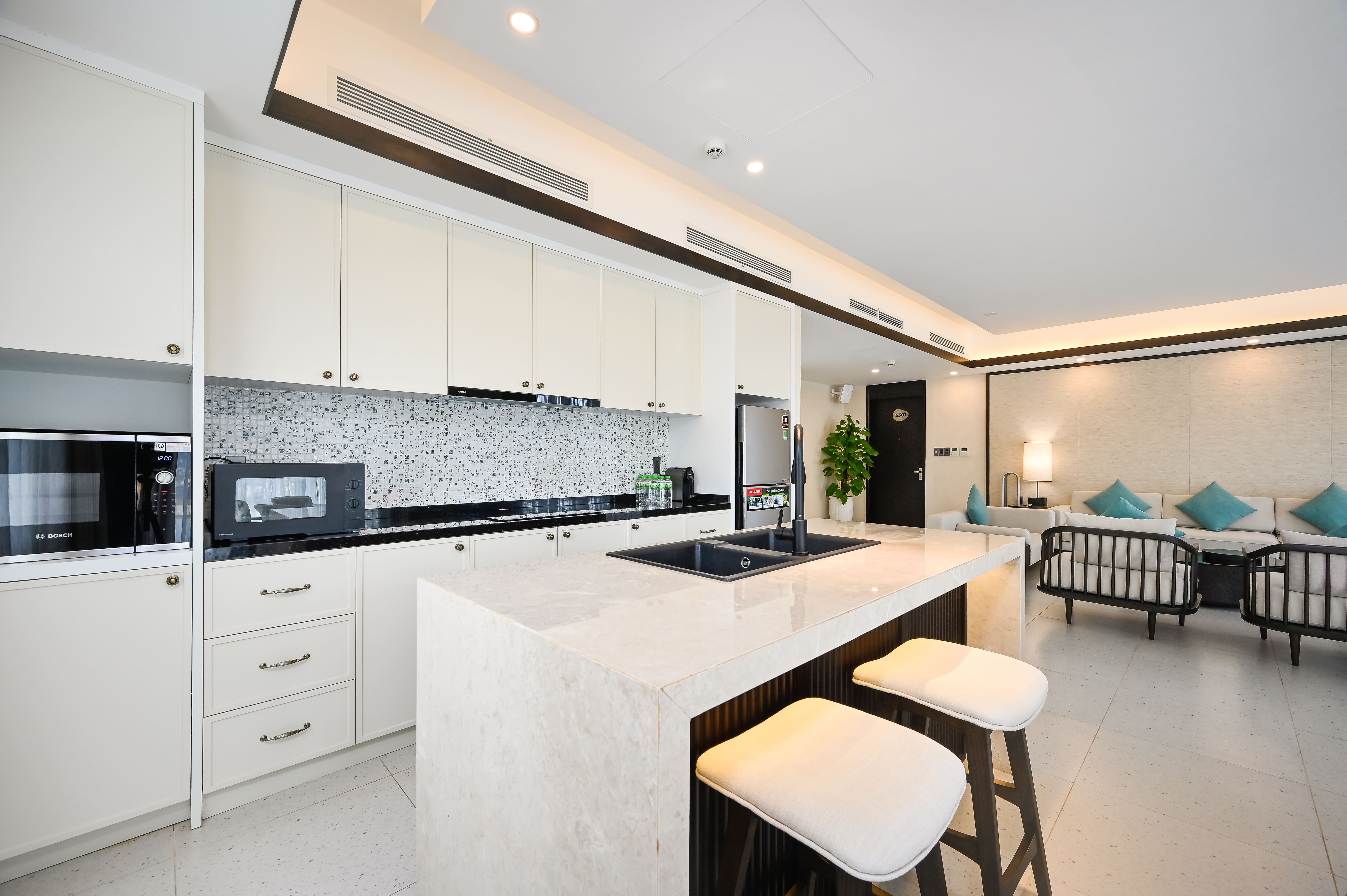 Villa Five Bedrooms with Private Pool