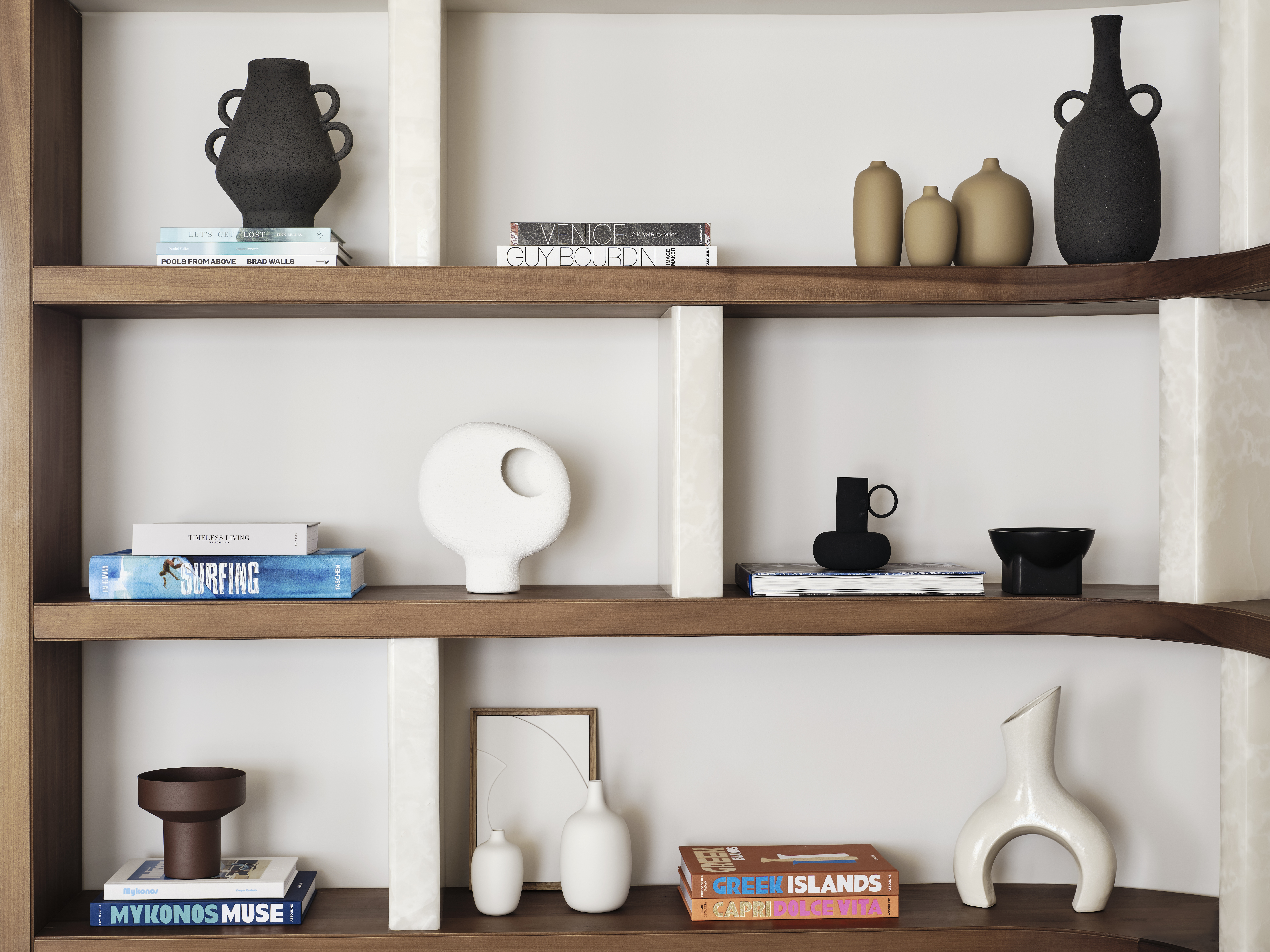 Villa Two Bedrooms Two Bathrooms