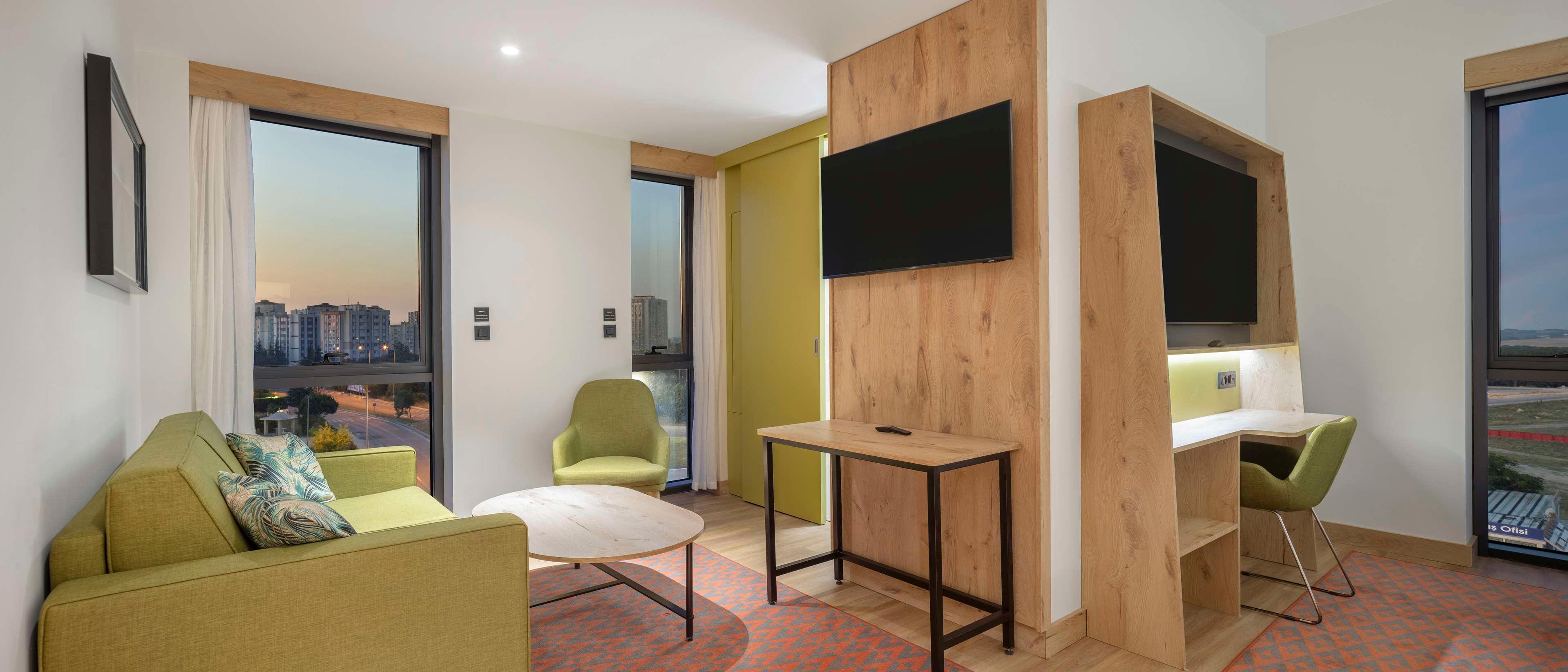 Double King Size Bed