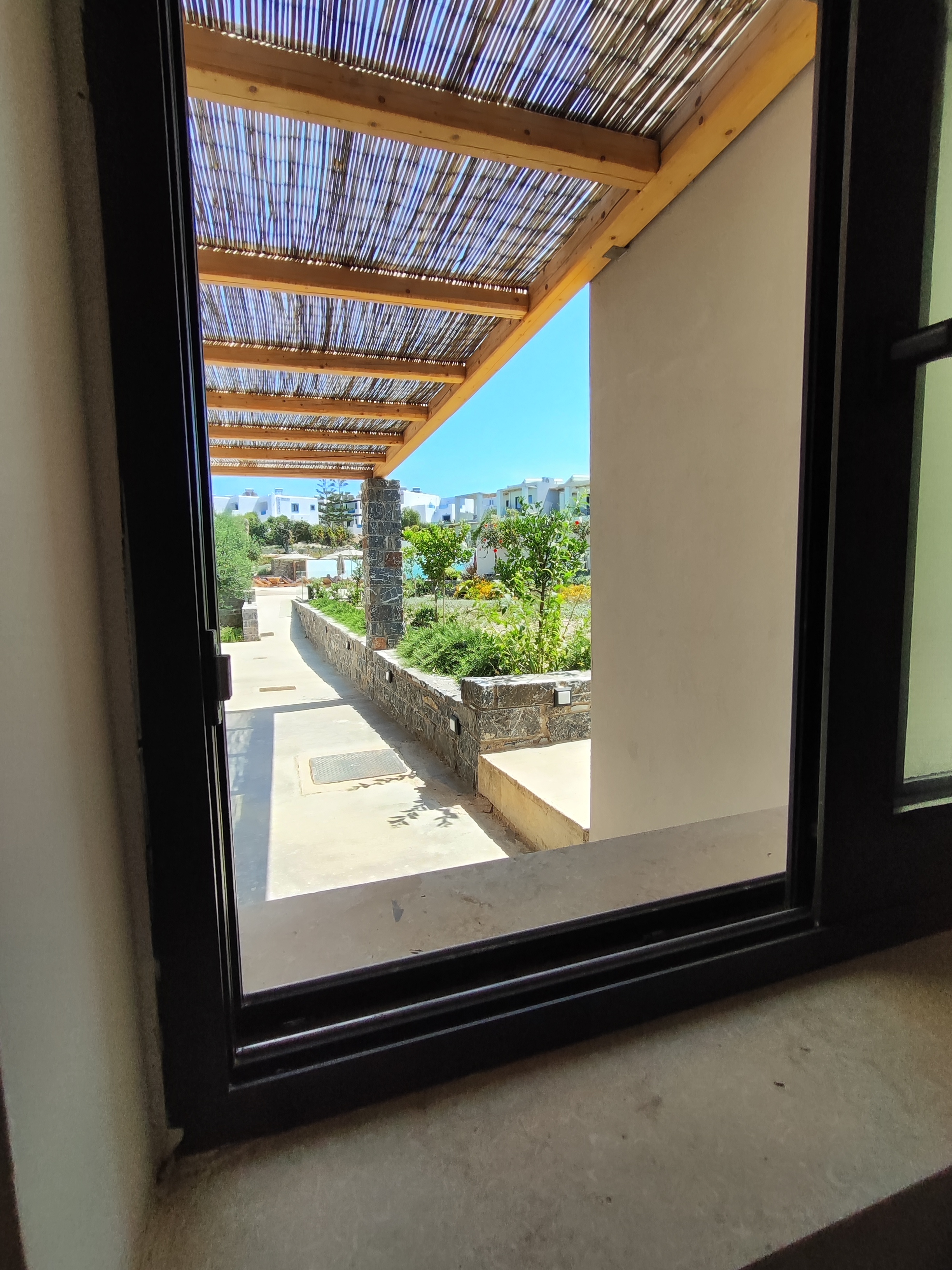 Family Room Garden View