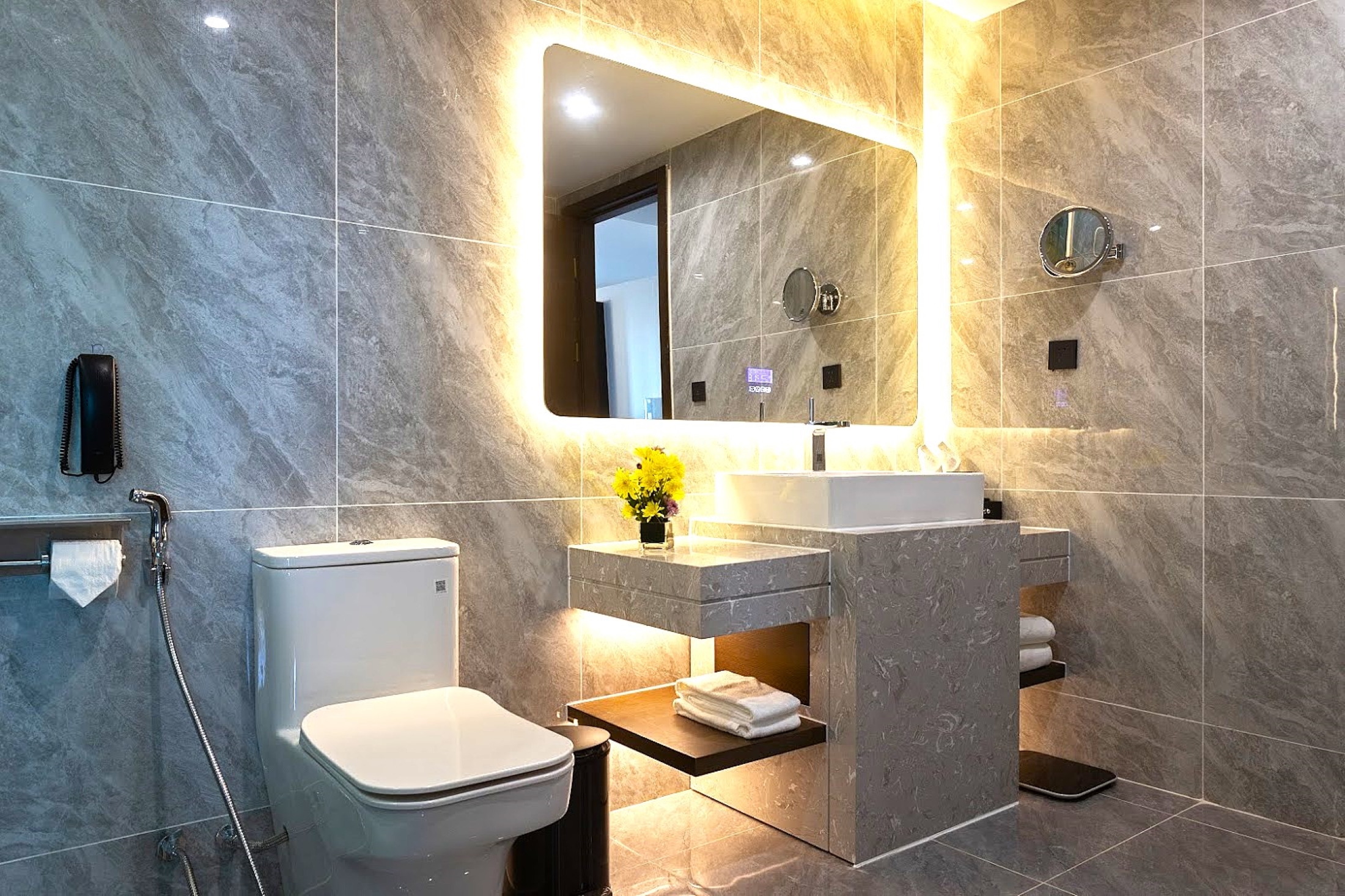 Suite One Bedroom One Bathroom