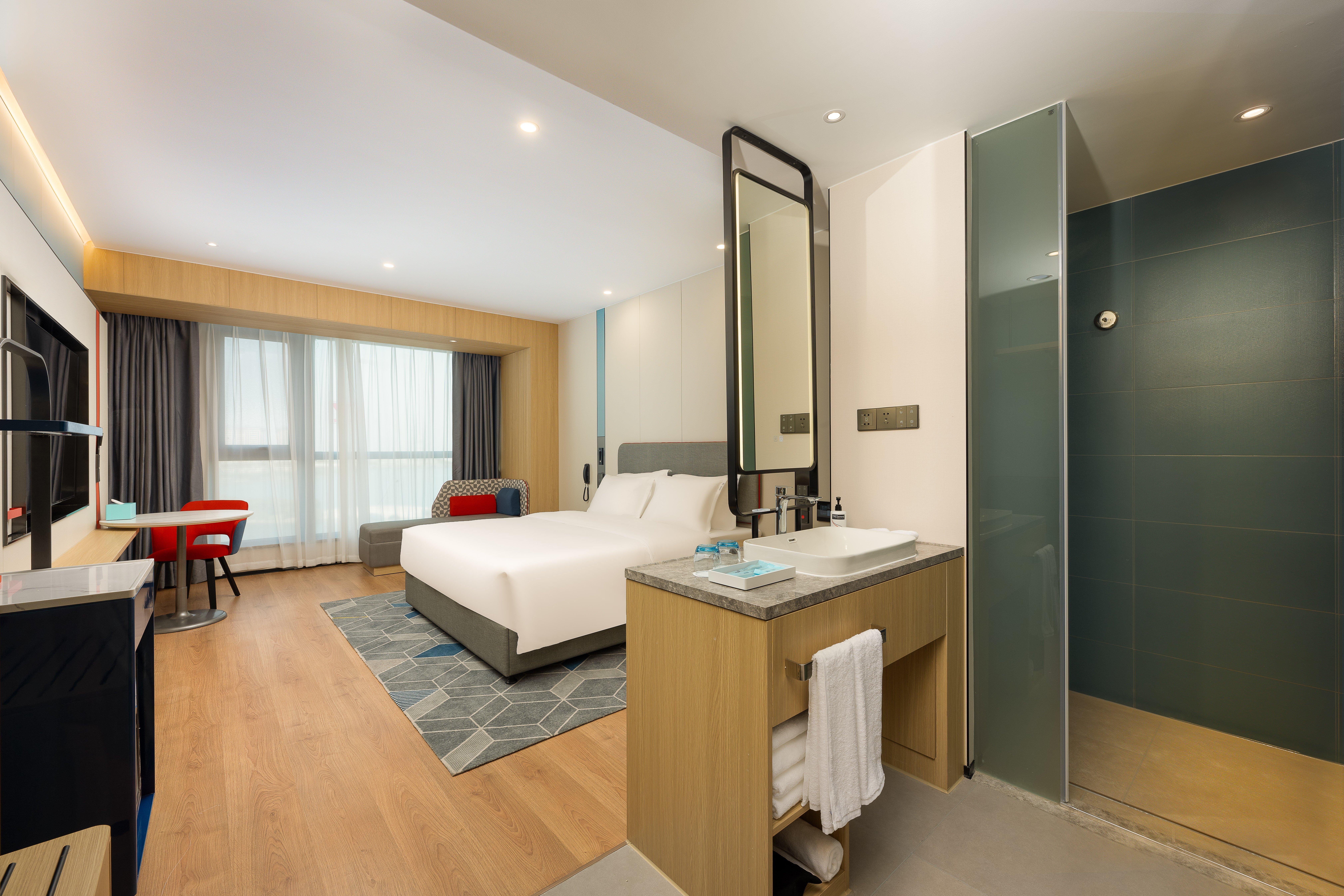 Double King Size Bed