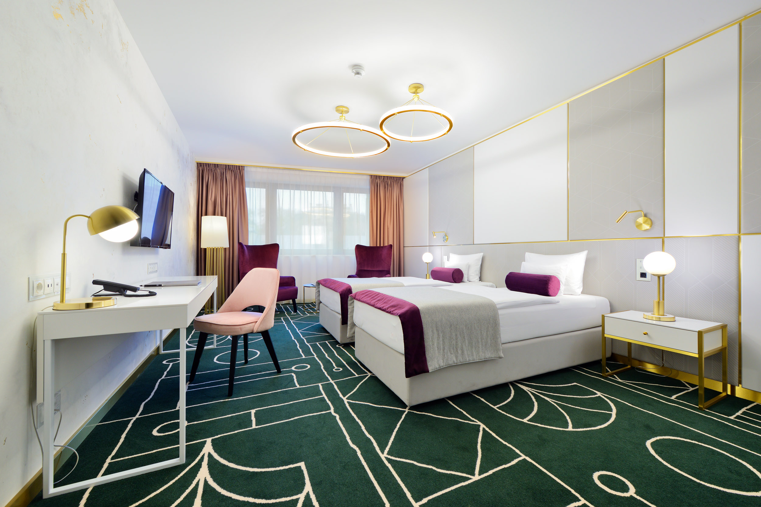 Double or Twin Deluxe