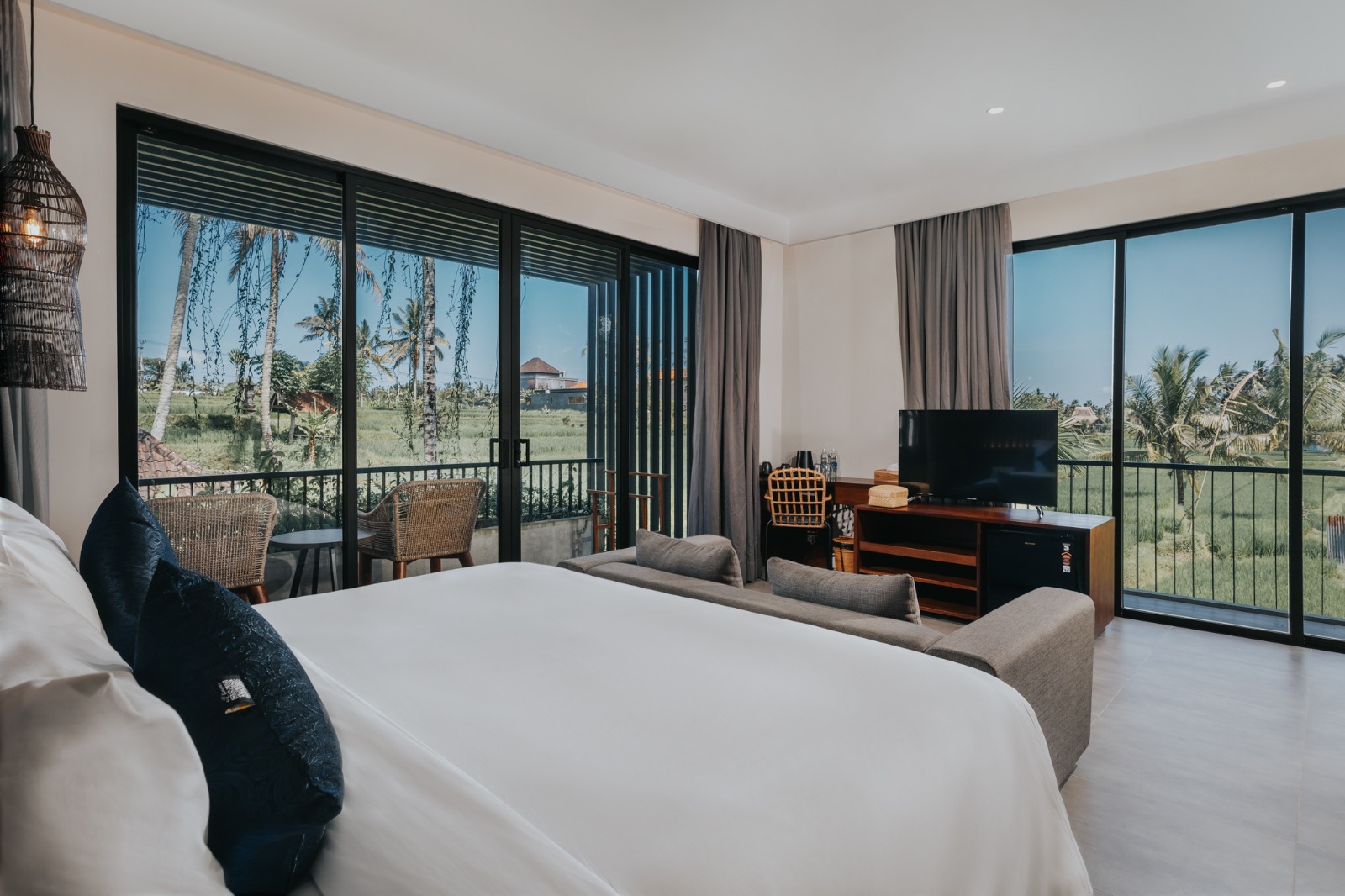 Suite Deluxe with Balcony