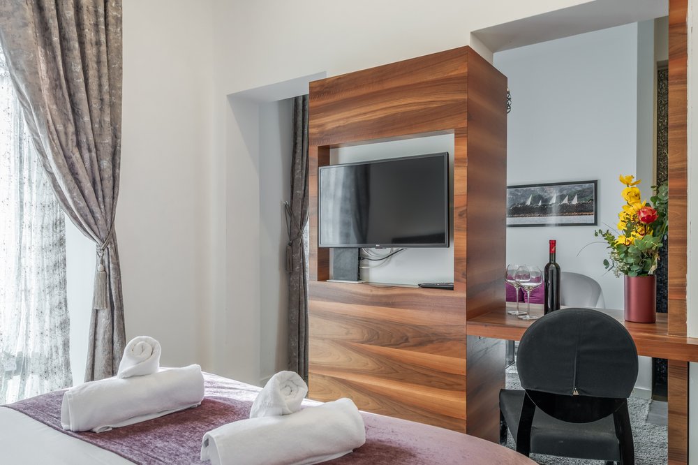 Suite Deluxe with Balcony