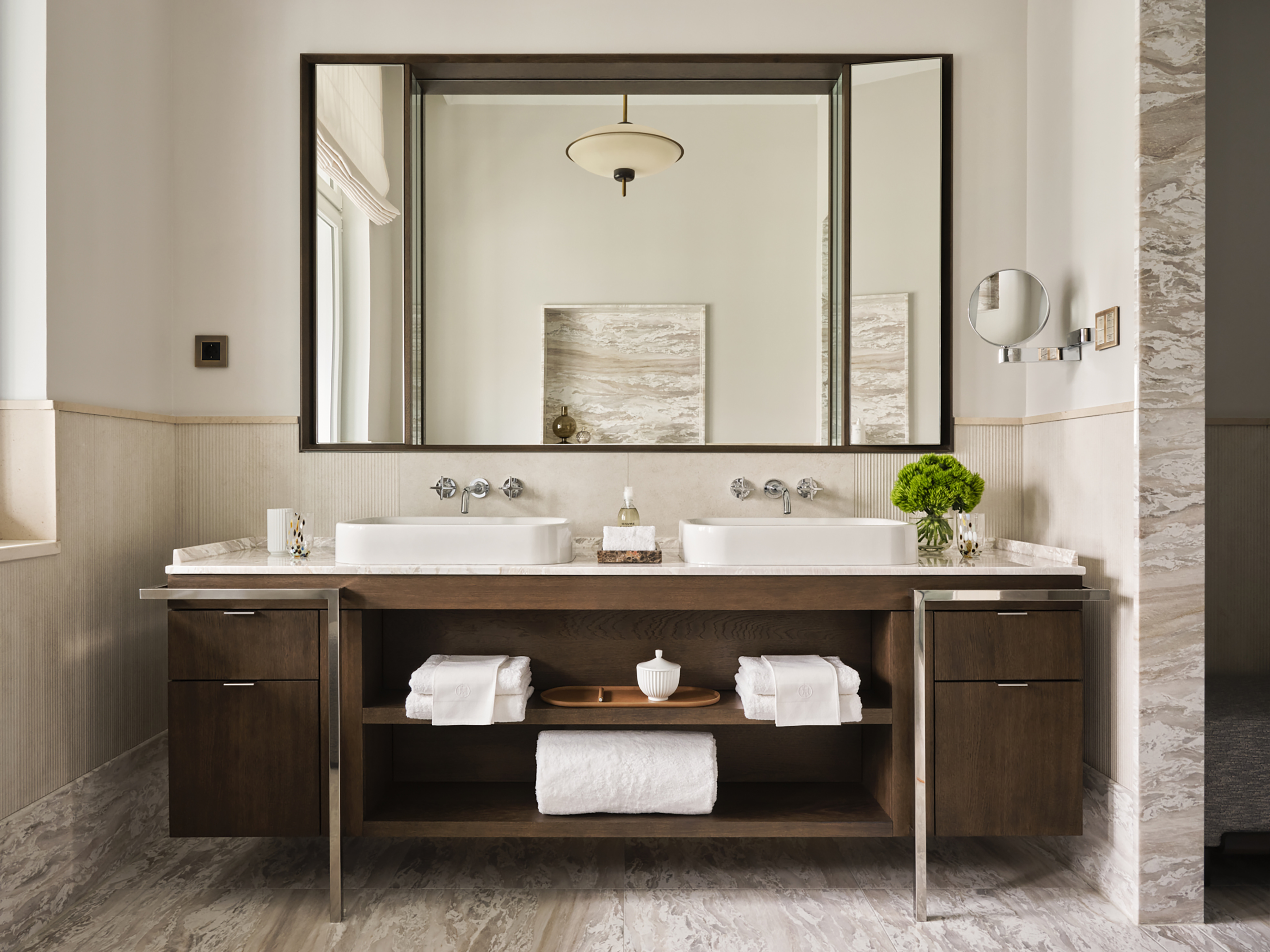 Suite Deluxe Two Bedroom