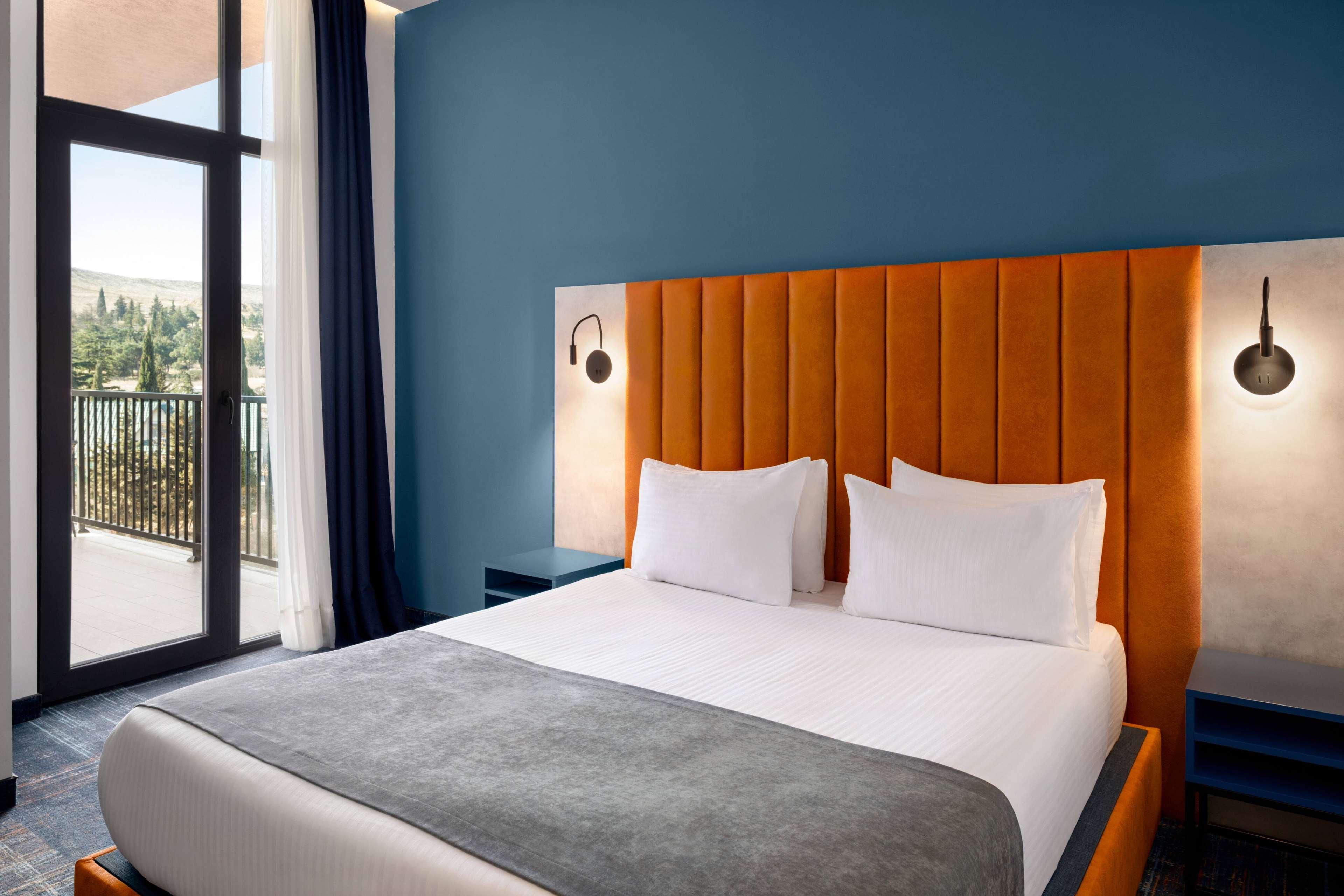 Suite with Views