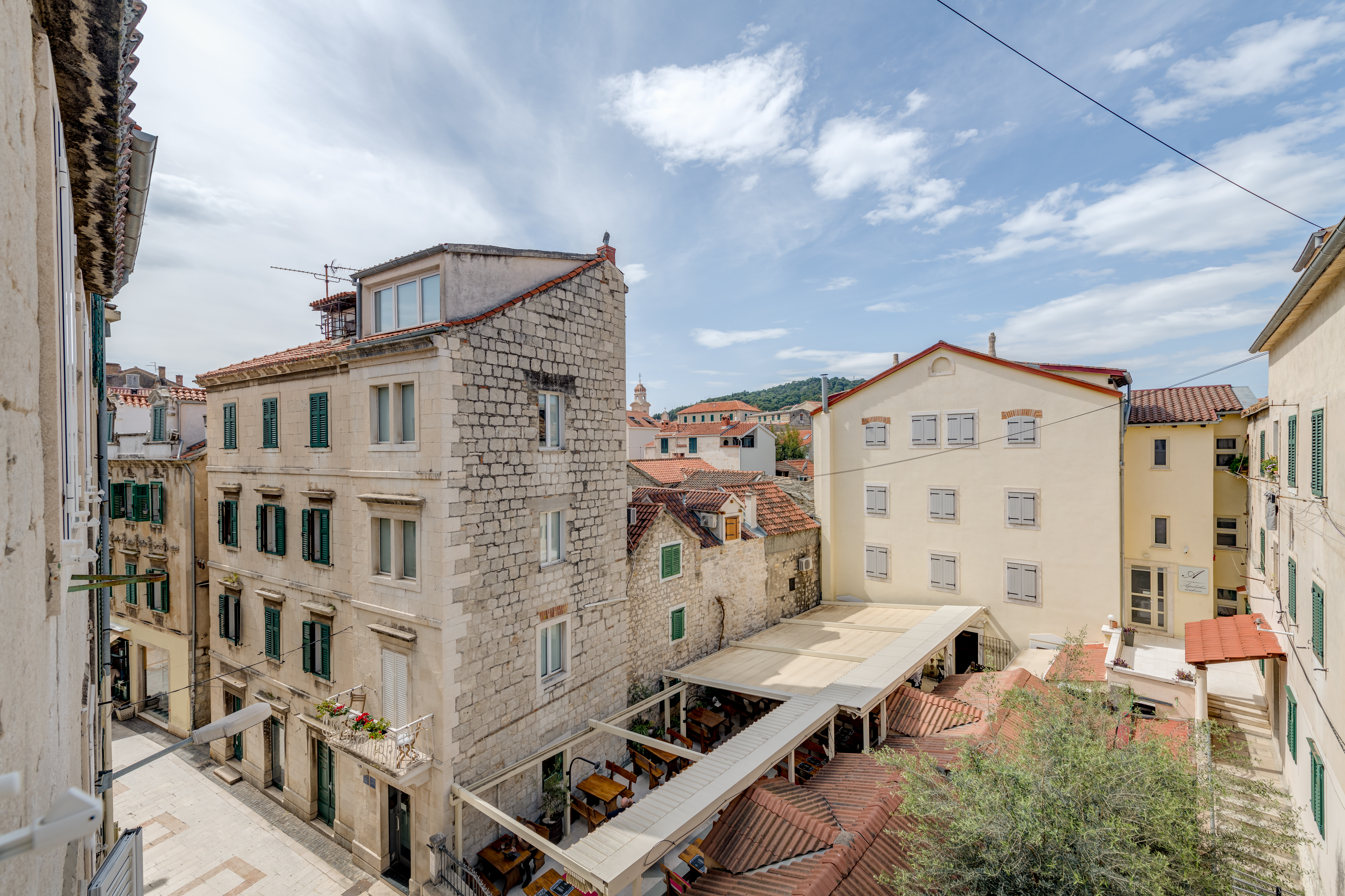 Apartment Deluxe One Bedroom