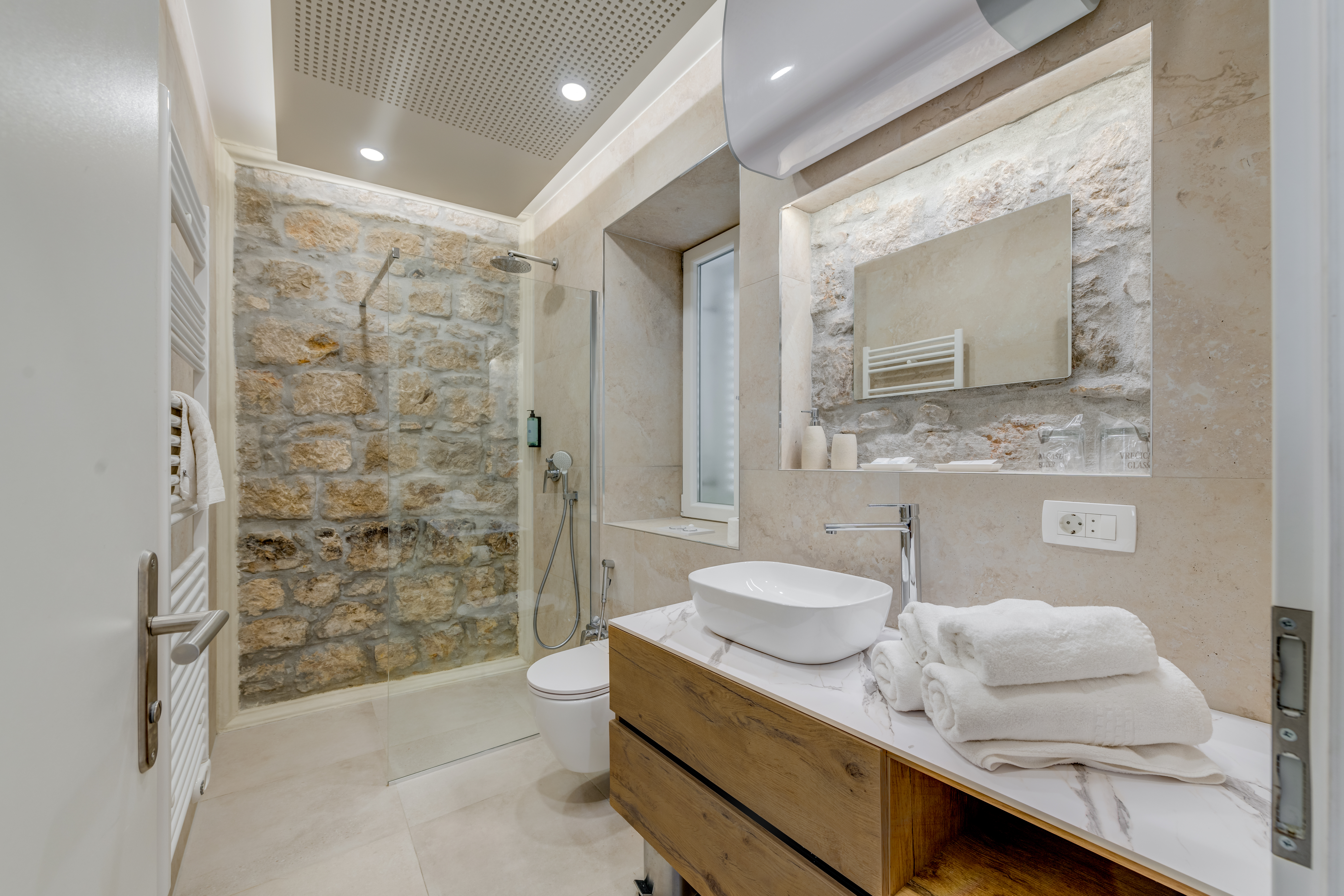 Apartment Deluxe One Bedroom