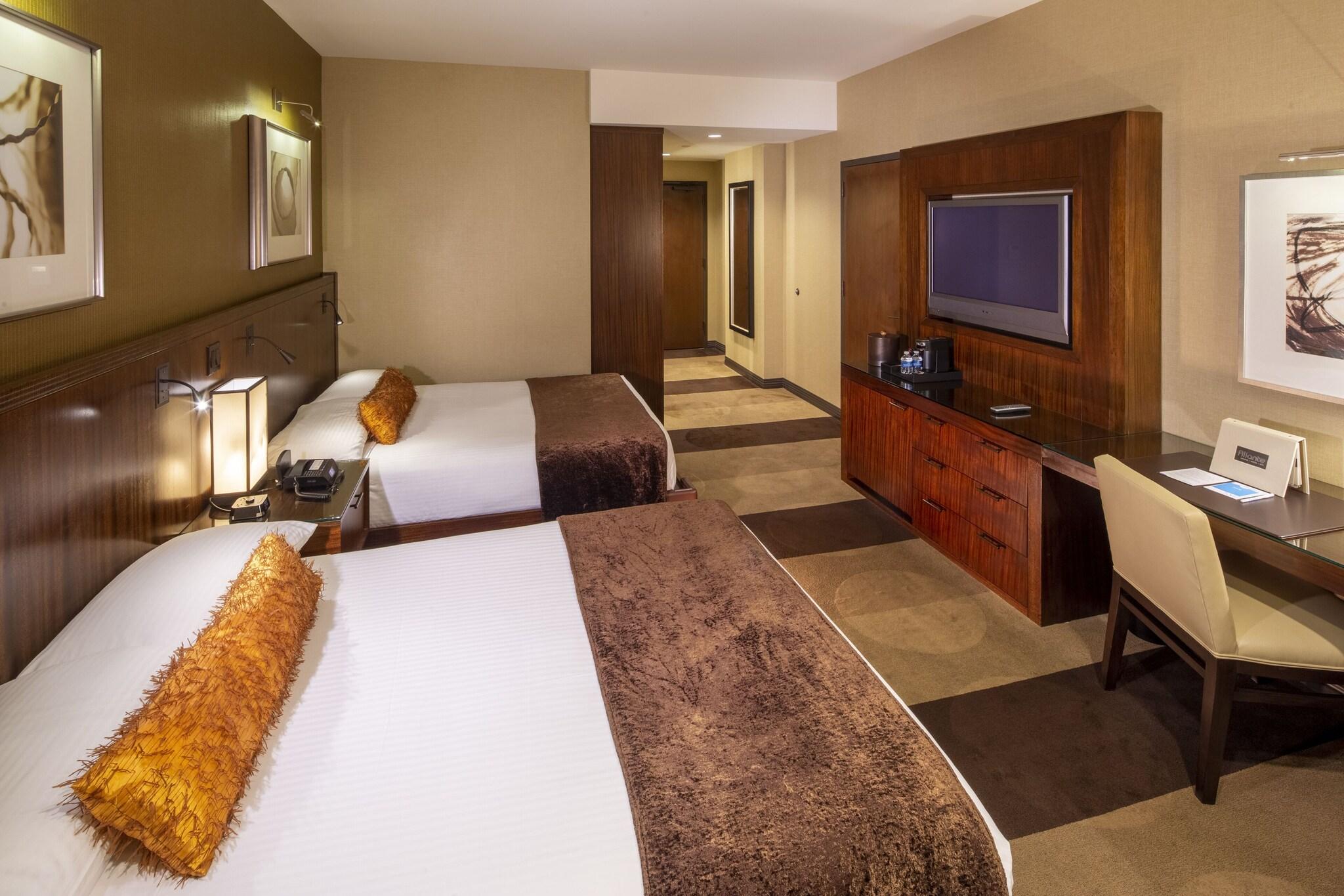 Double Deluxe Two Queen Beds