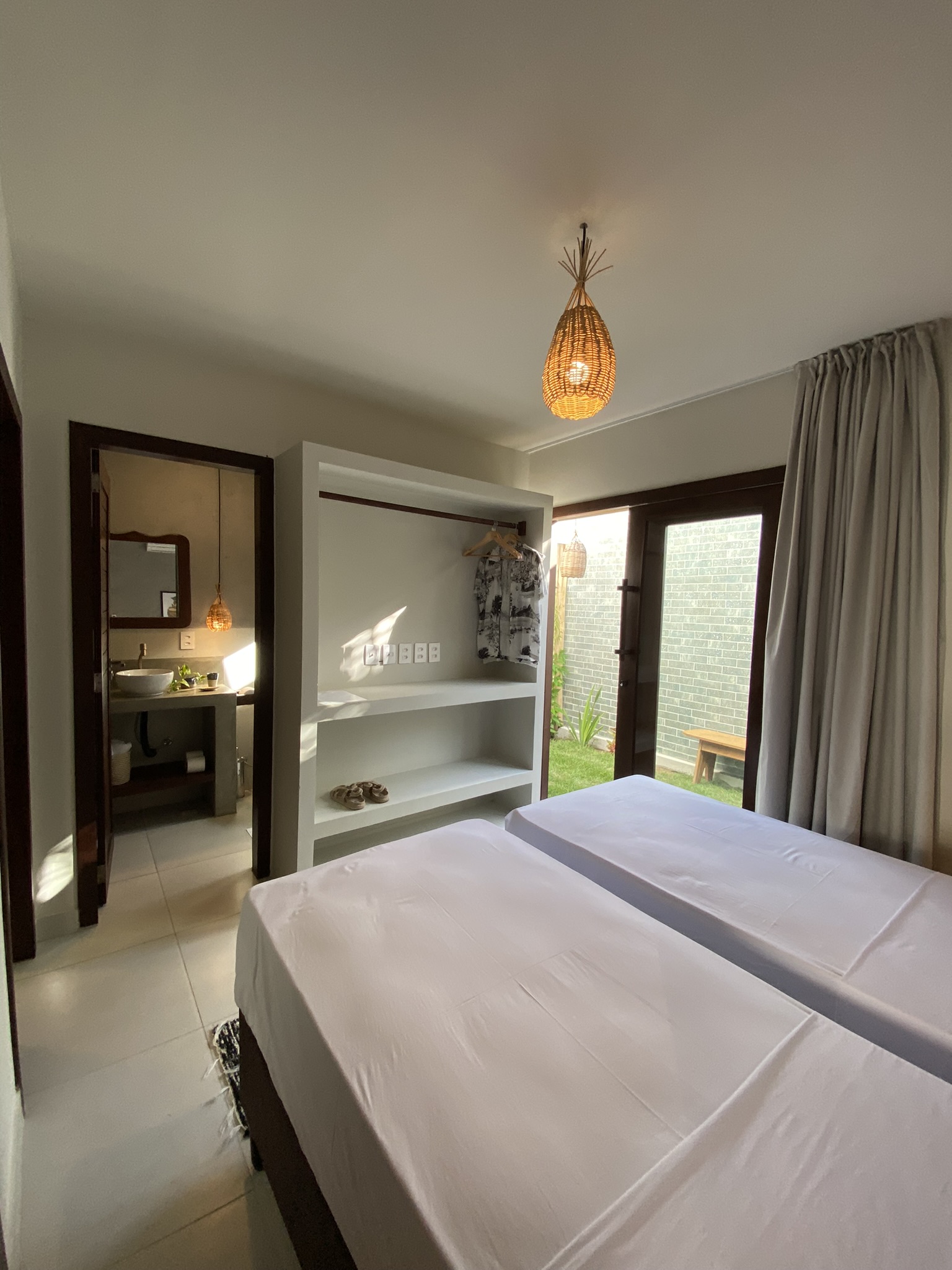 Double or Twin Deluxe One Bed