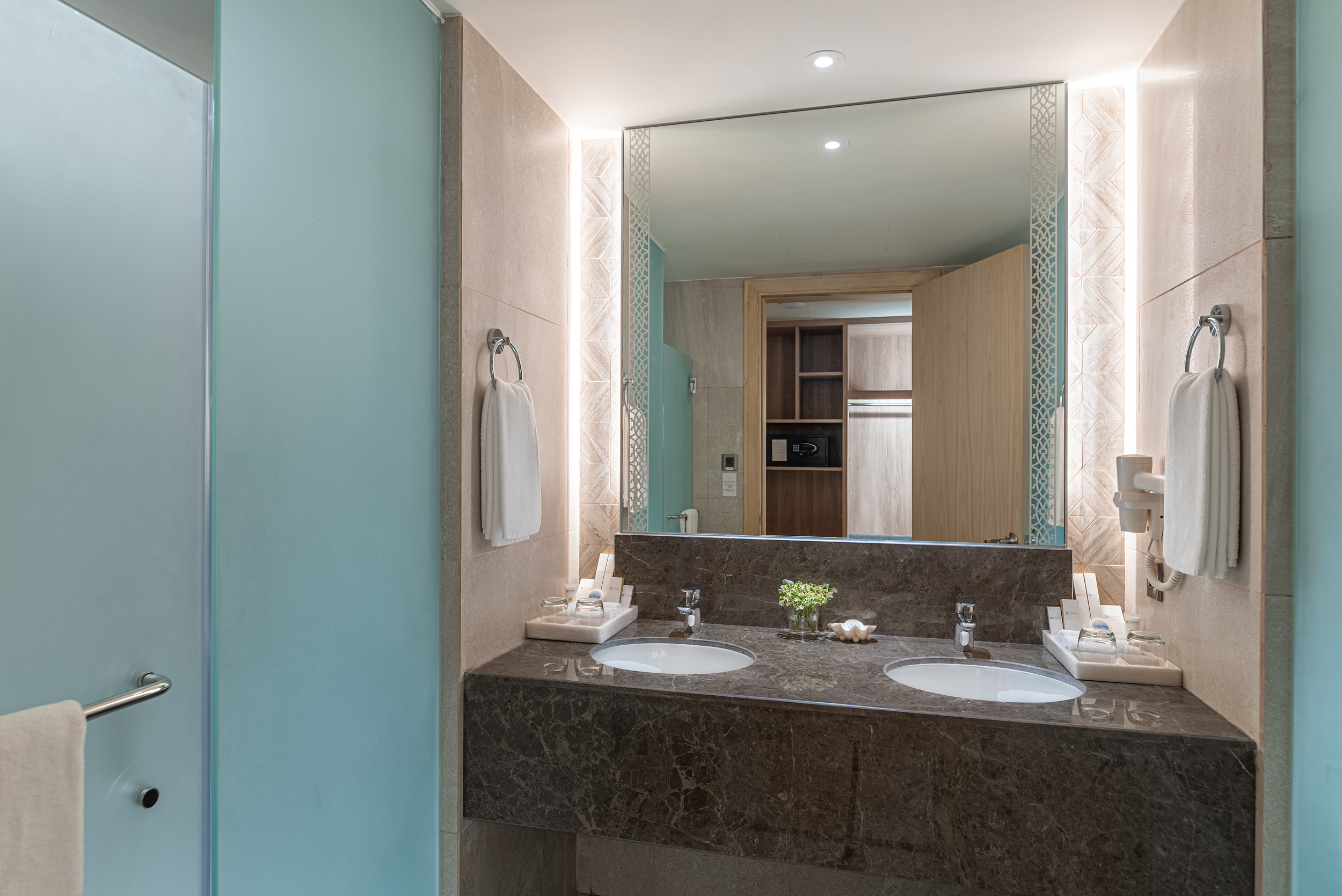 Family Room Sea View