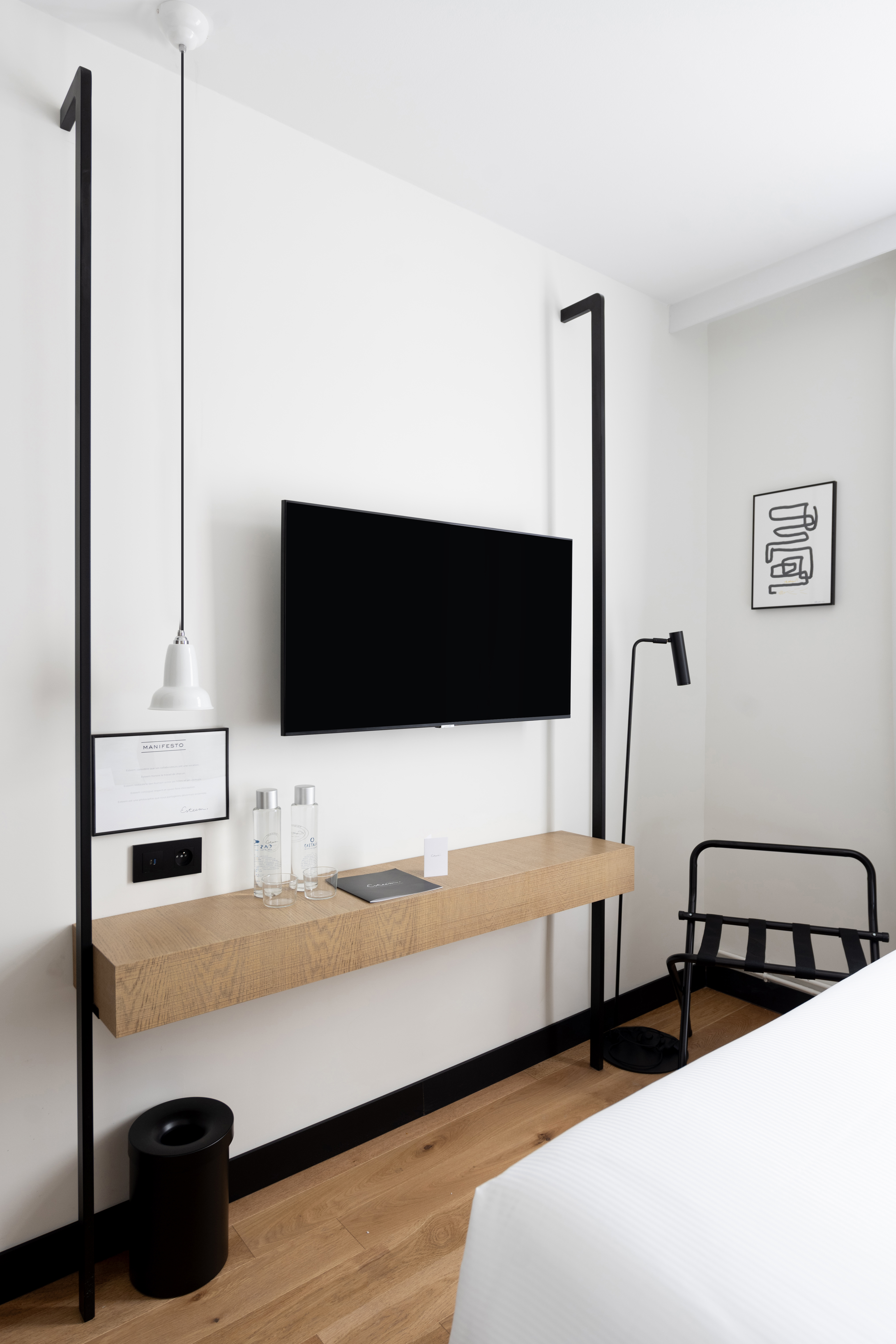 Suite Connecting Room