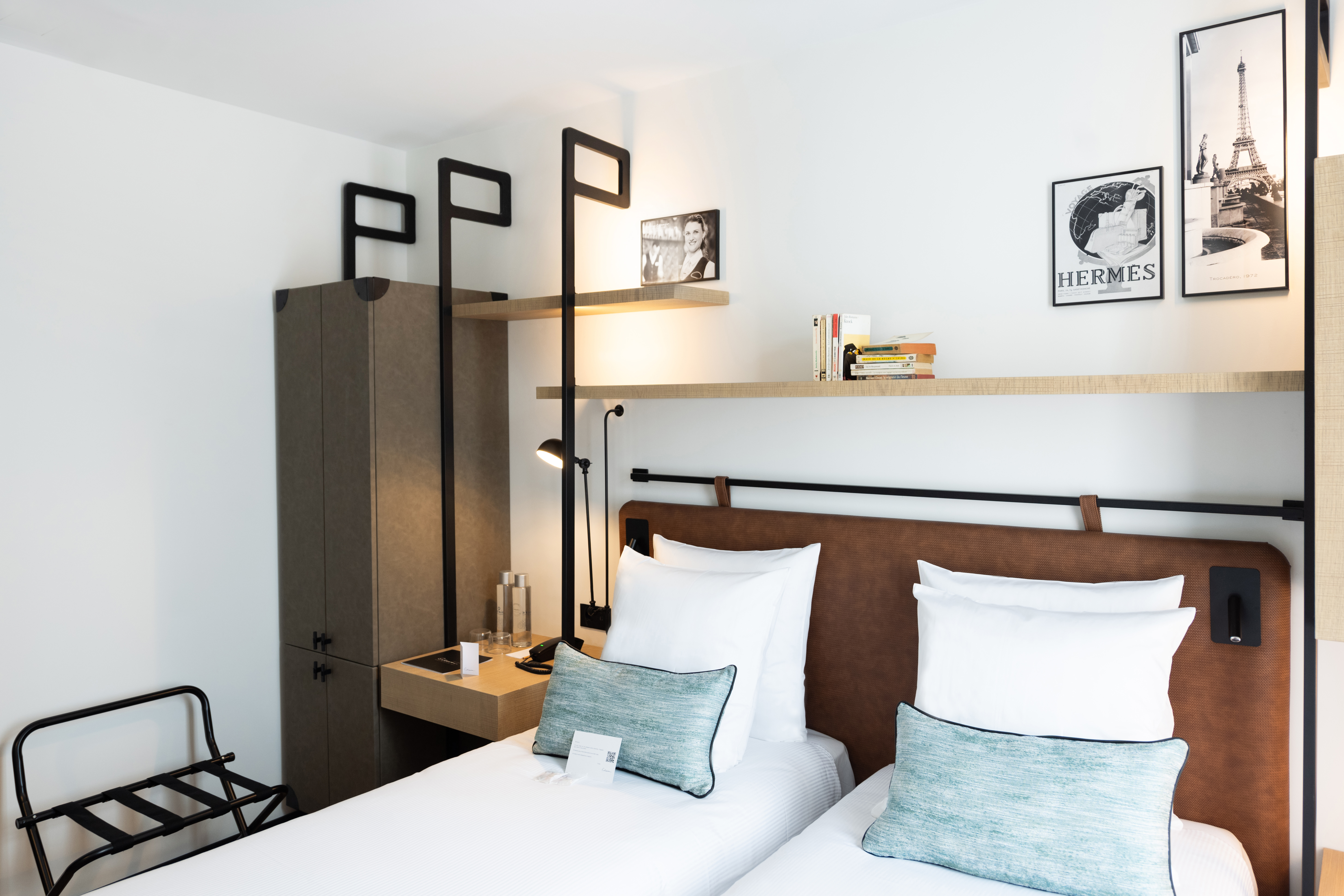 Suite Connecting Room