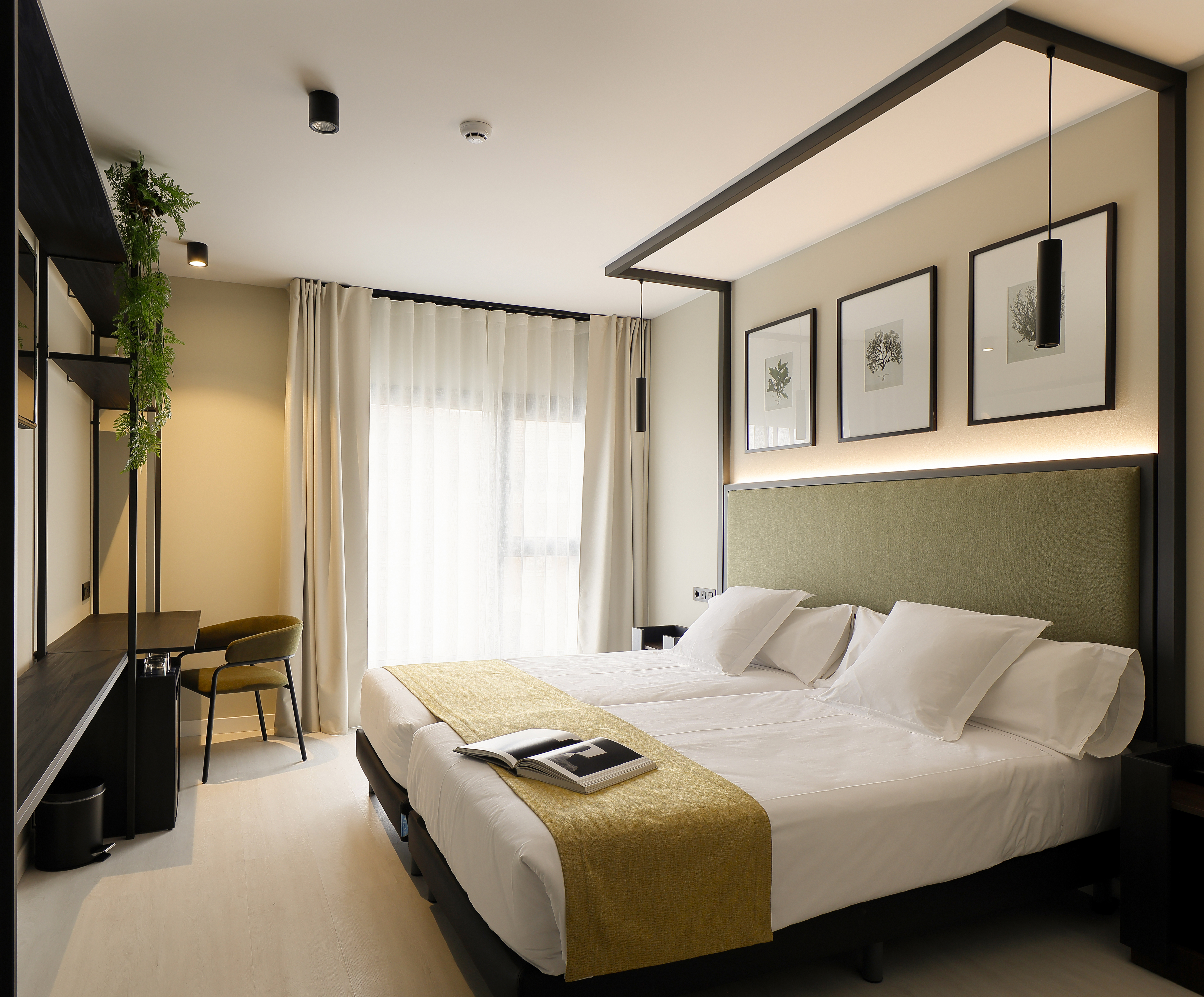 Double or Twin Standard