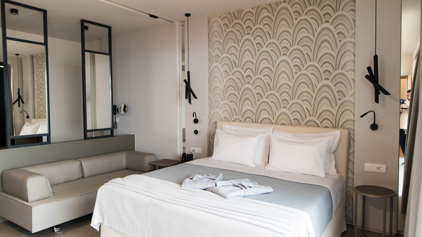 Junior Suite Pool View