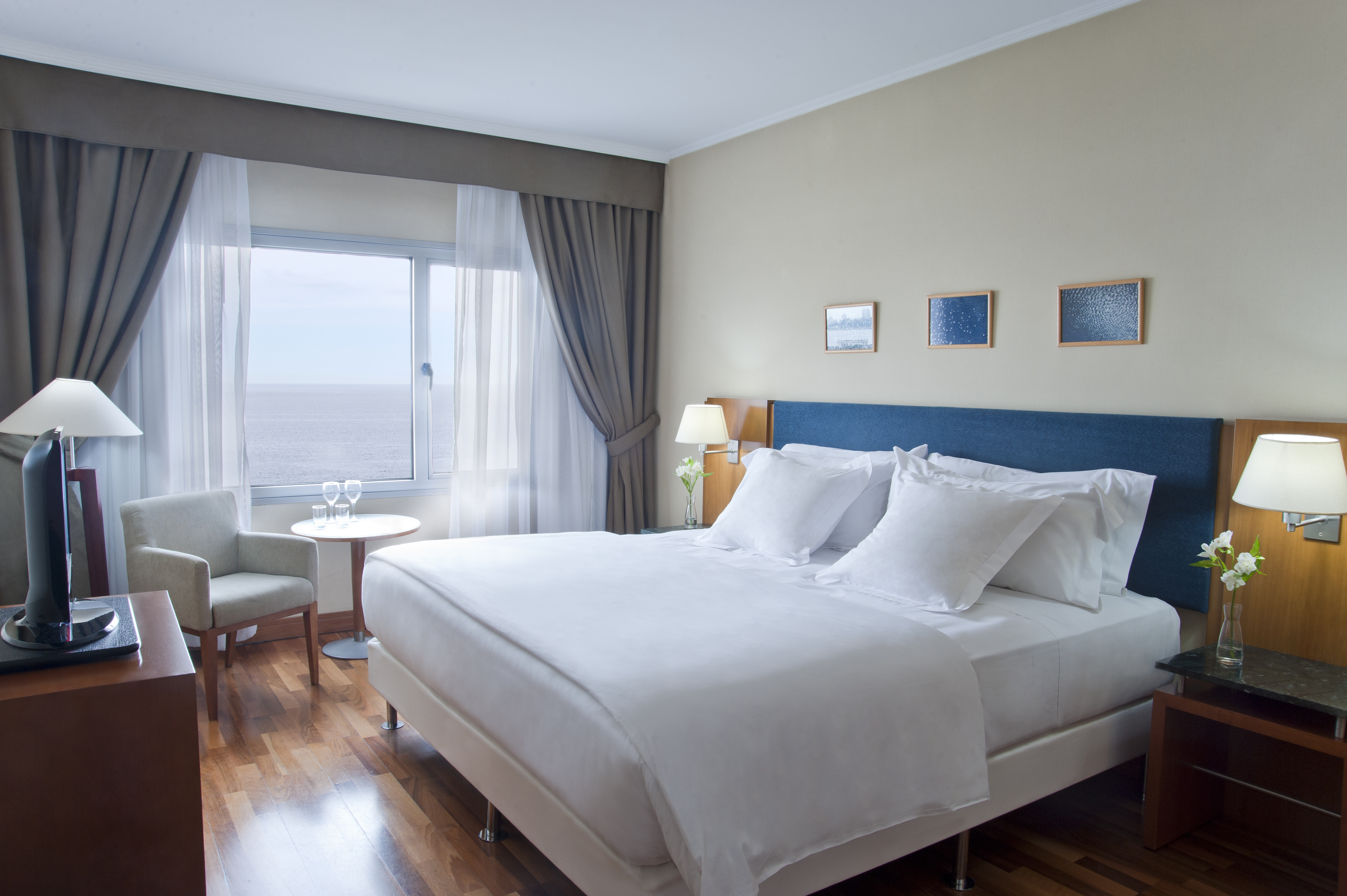 Double Single Superior