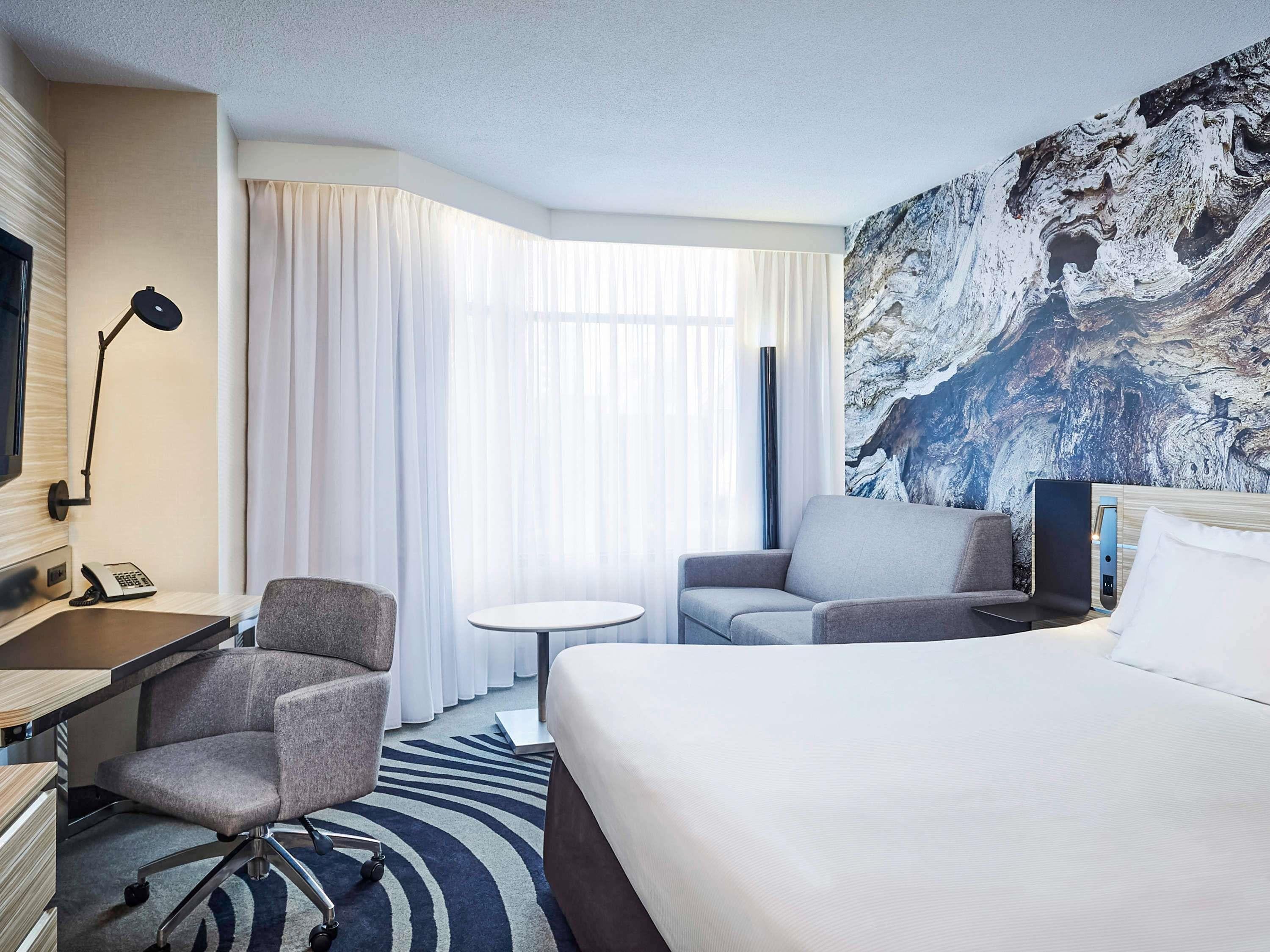 Double Executive King Bed