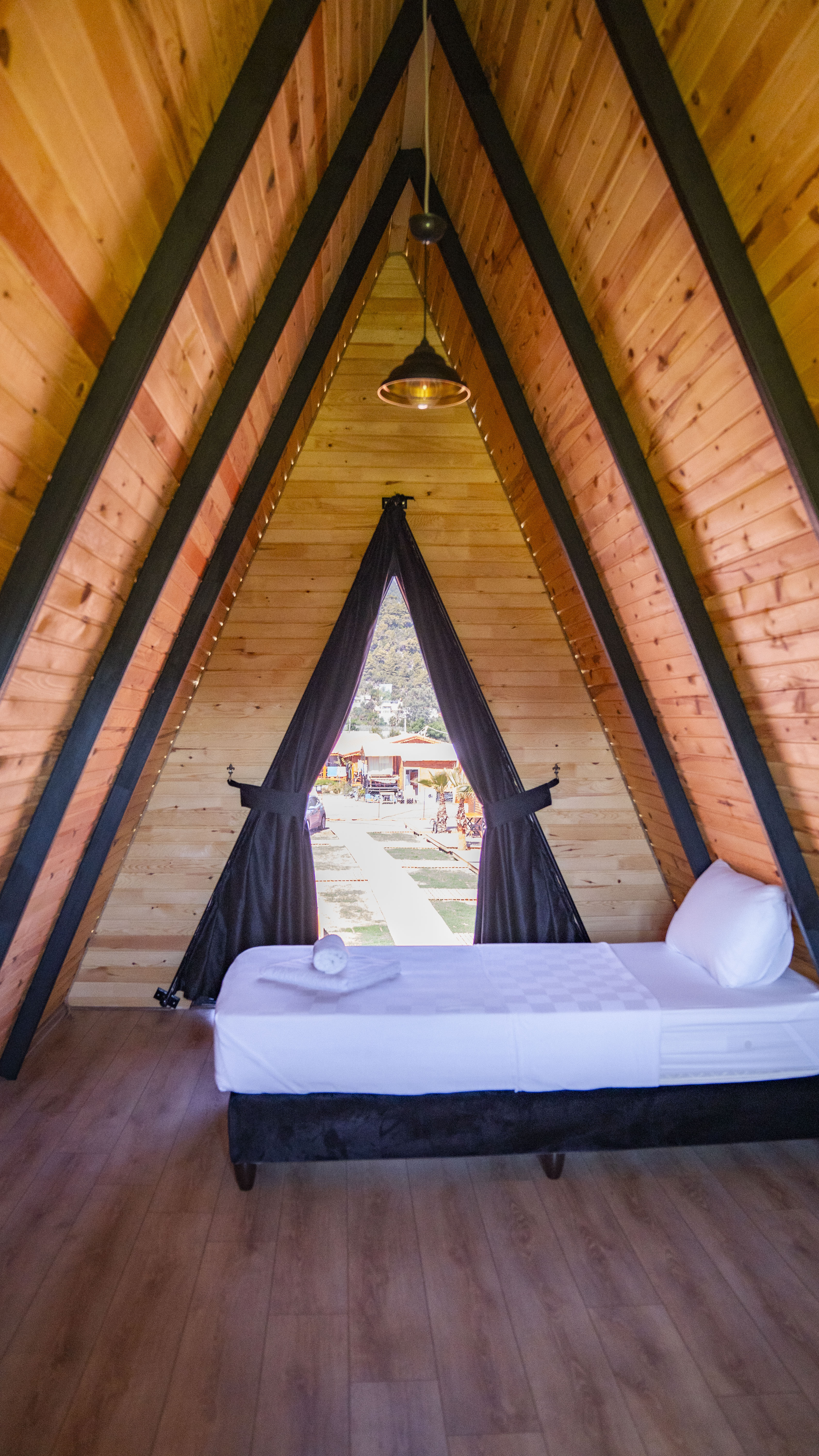 Suite Three Bedrooms Two Bathrooms