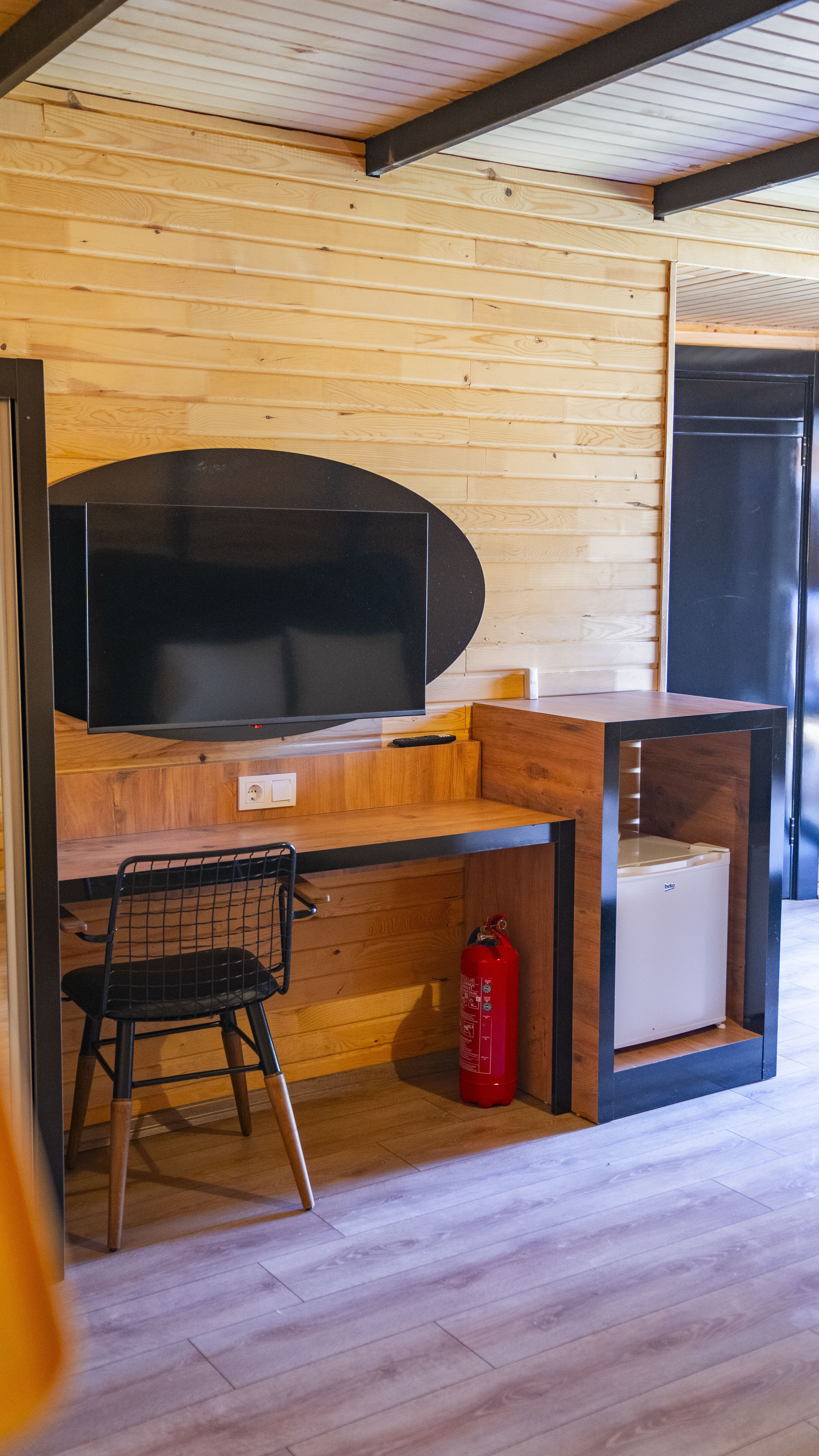 Suite Three Bedrooms Two Bathrooms