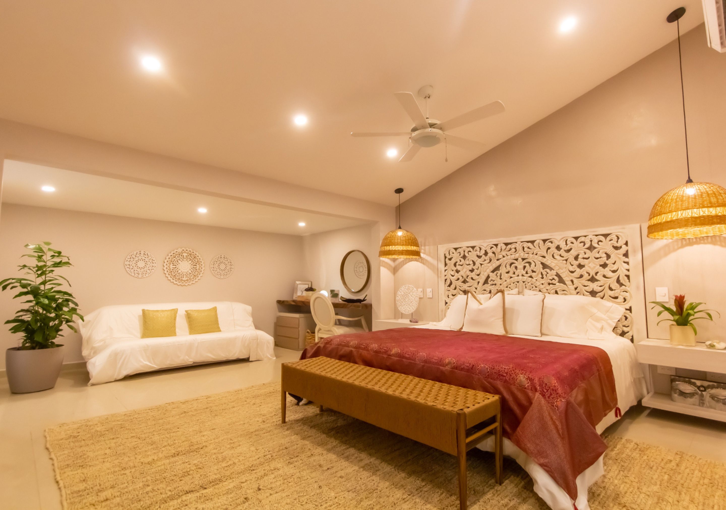 Triple Deluxe One Bed