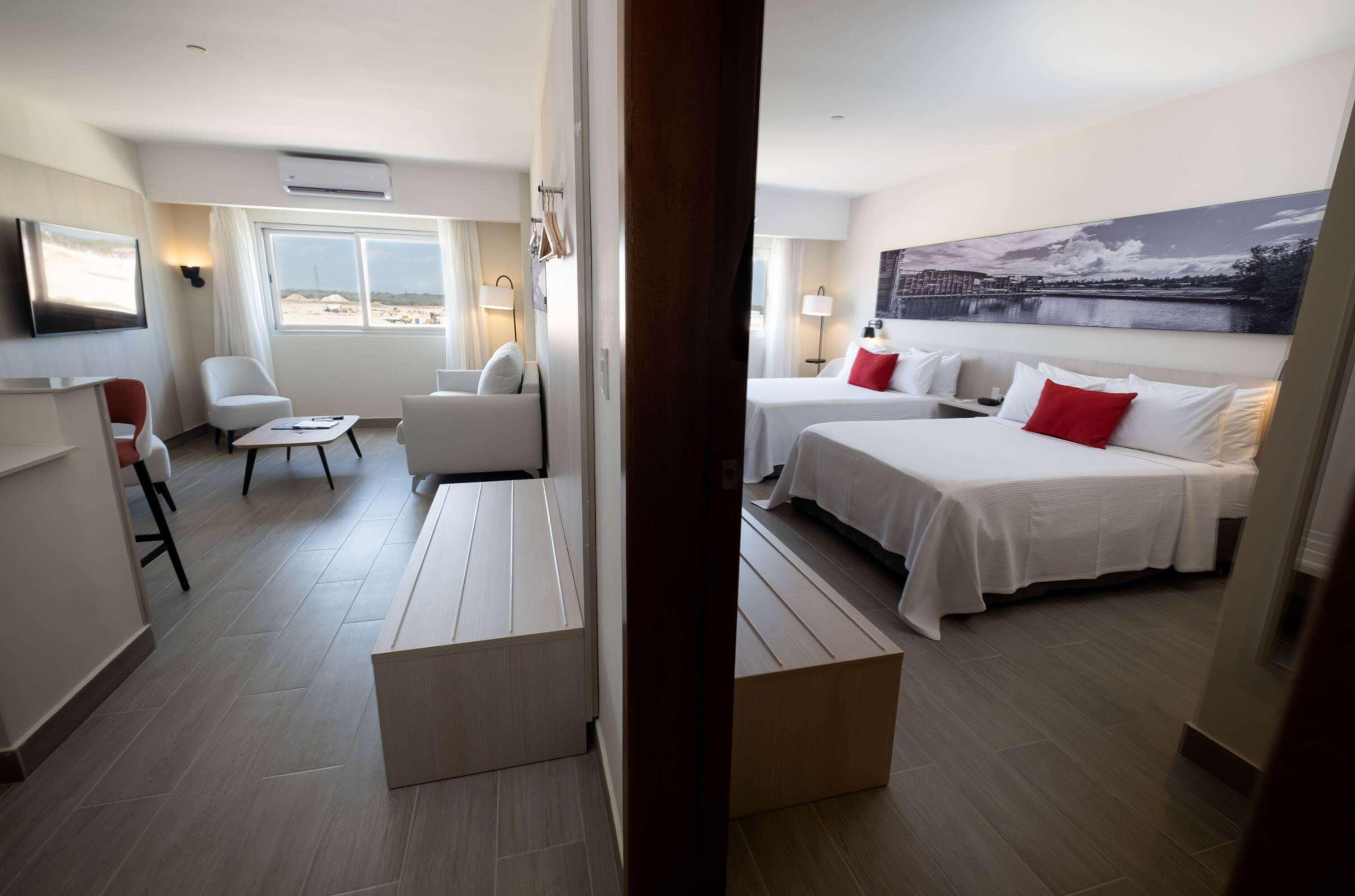 Suite Two Queen Beds